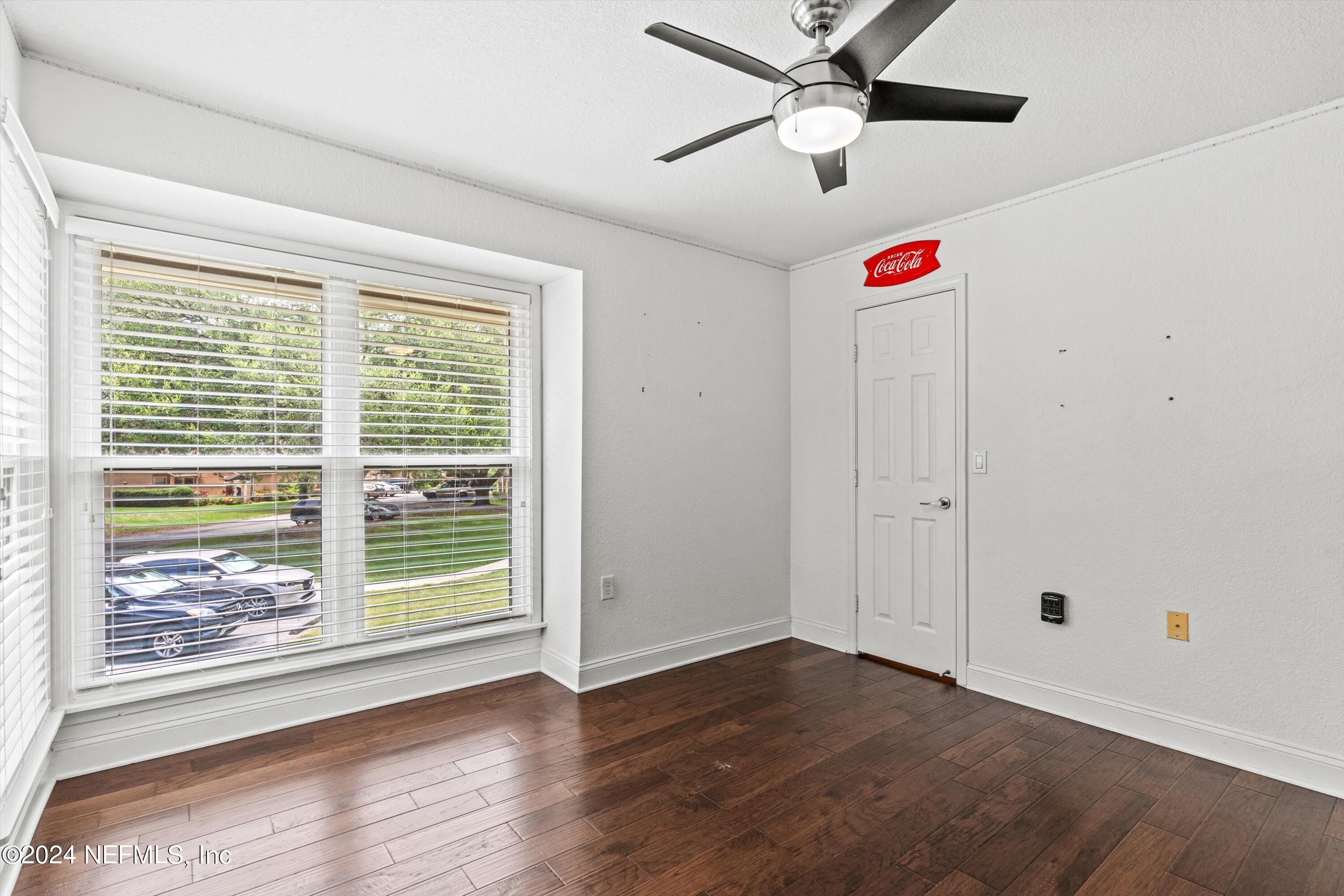 734 TIDEWATER Court