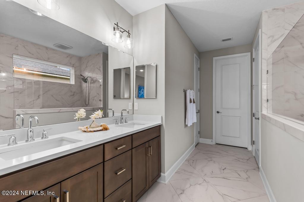 11232 BRIGHT PATH Court