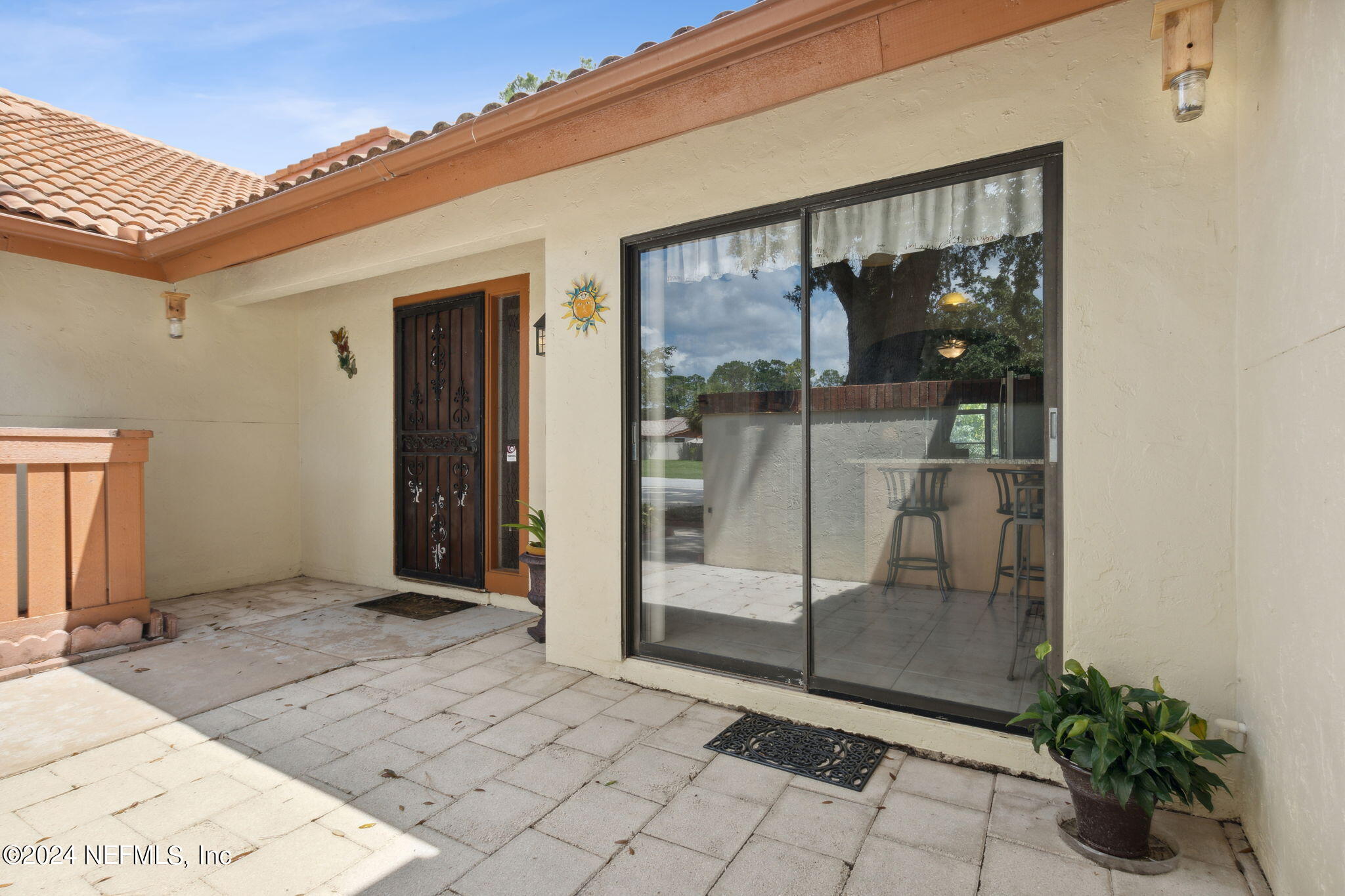 53 VILLAGE Circle