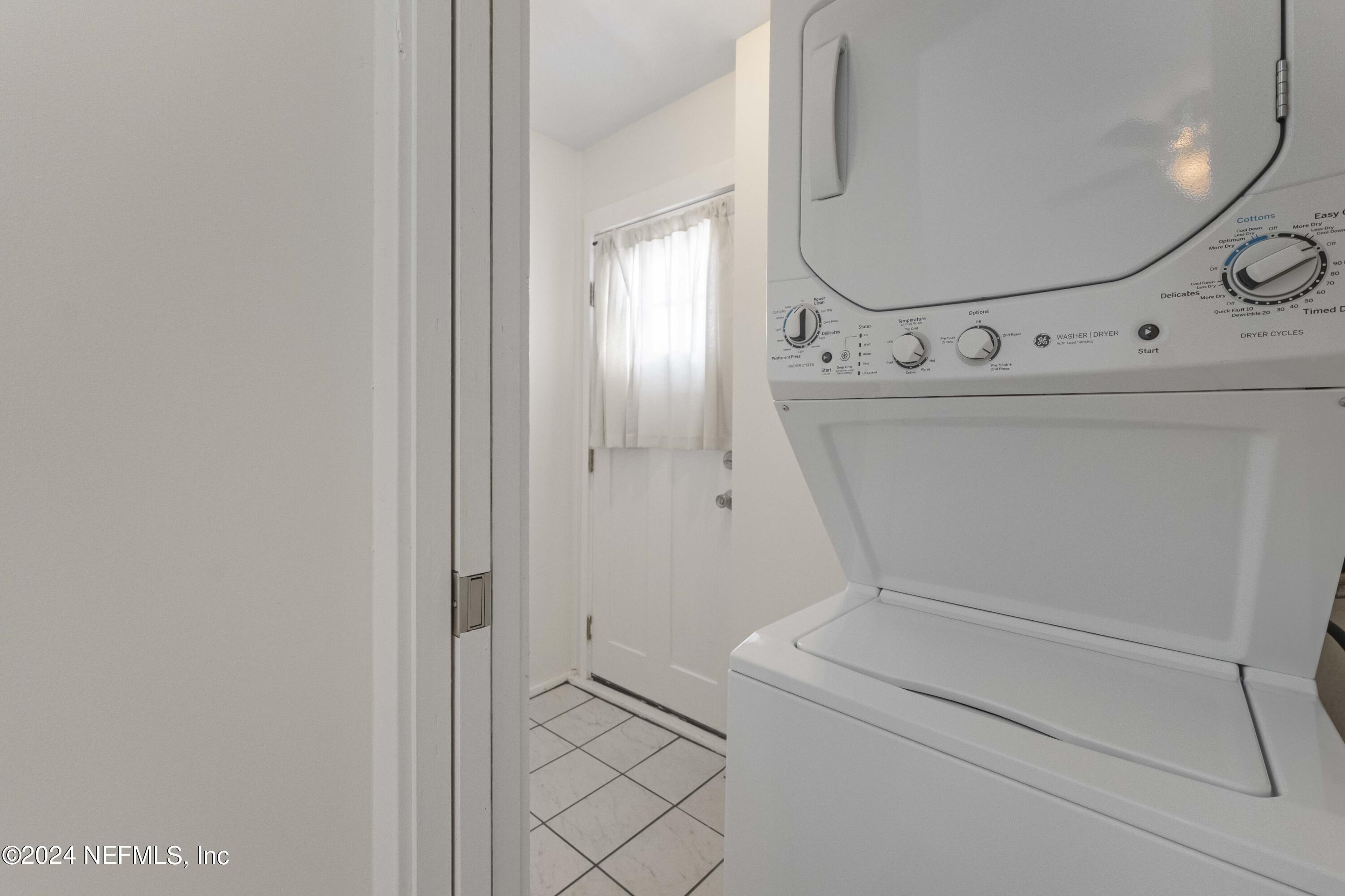 901 OCEAN Boulevard, 16