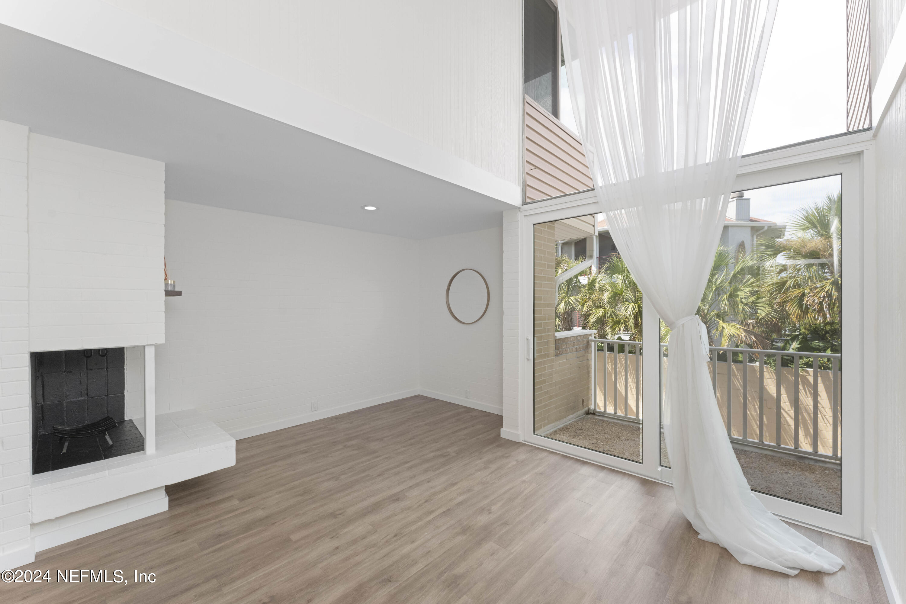 901 OCEAN Boulevard, 16