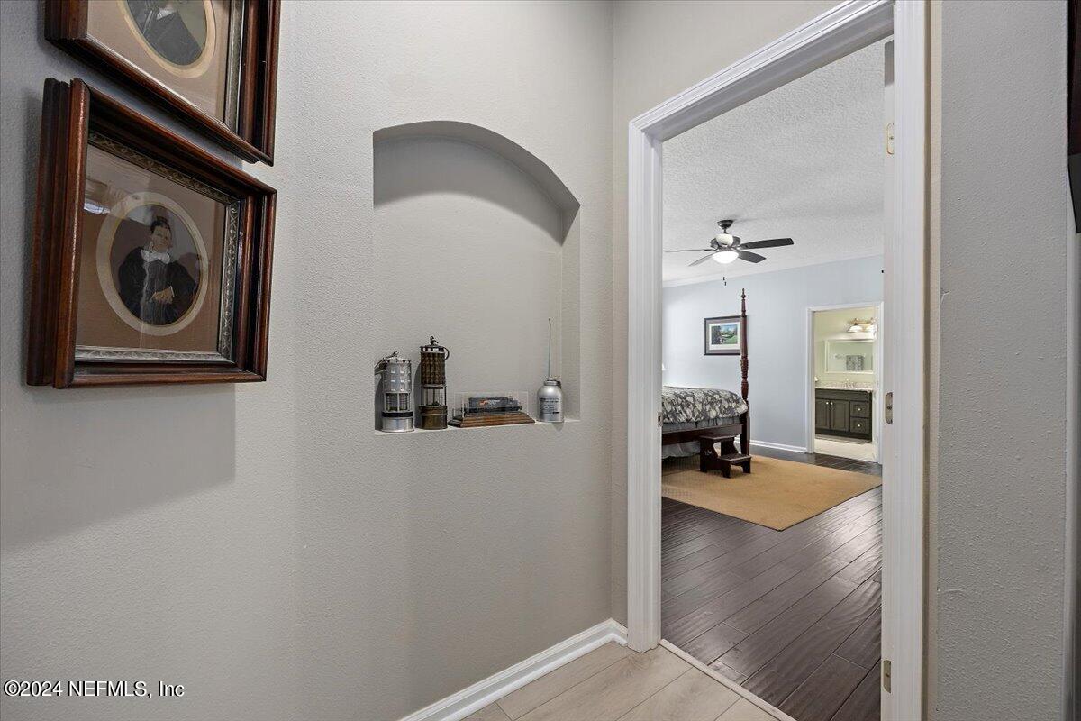 10645 CRESTON GLEN Circle