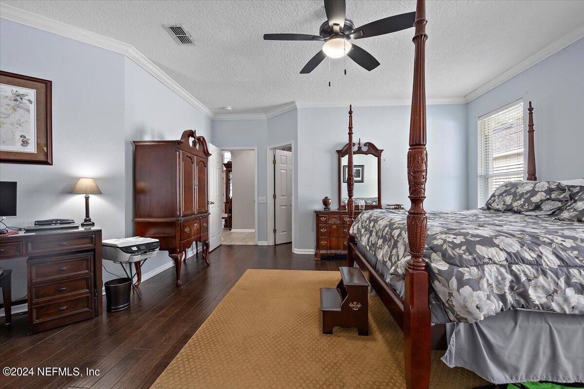 10645 CRESTON GLEN Circle