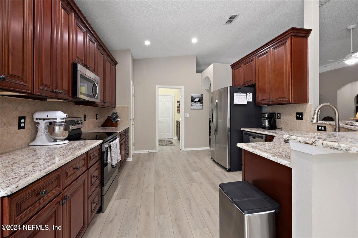 10645 CRESTON GLEN Circle