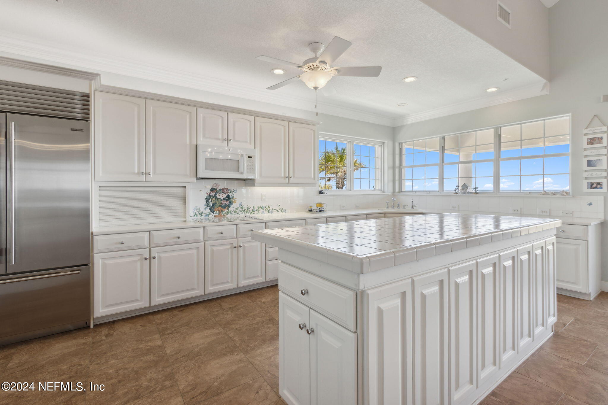 5109 SEA CHASE Drive, 4