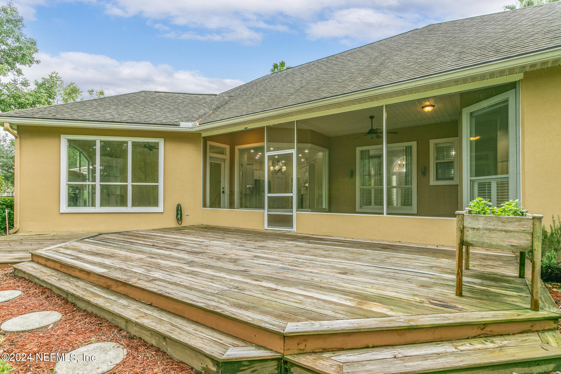 615 CHERRY GROVE Road