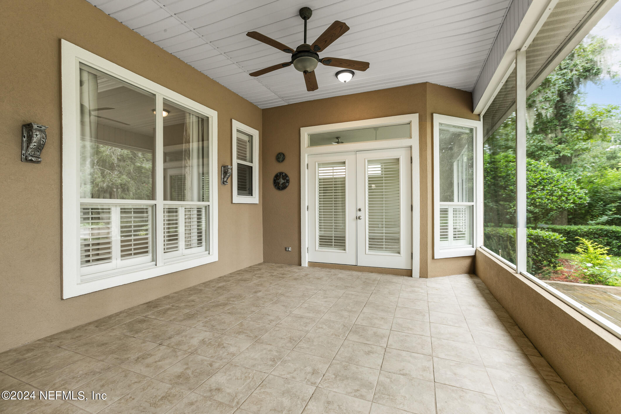 615 CHERRY GROVE Road