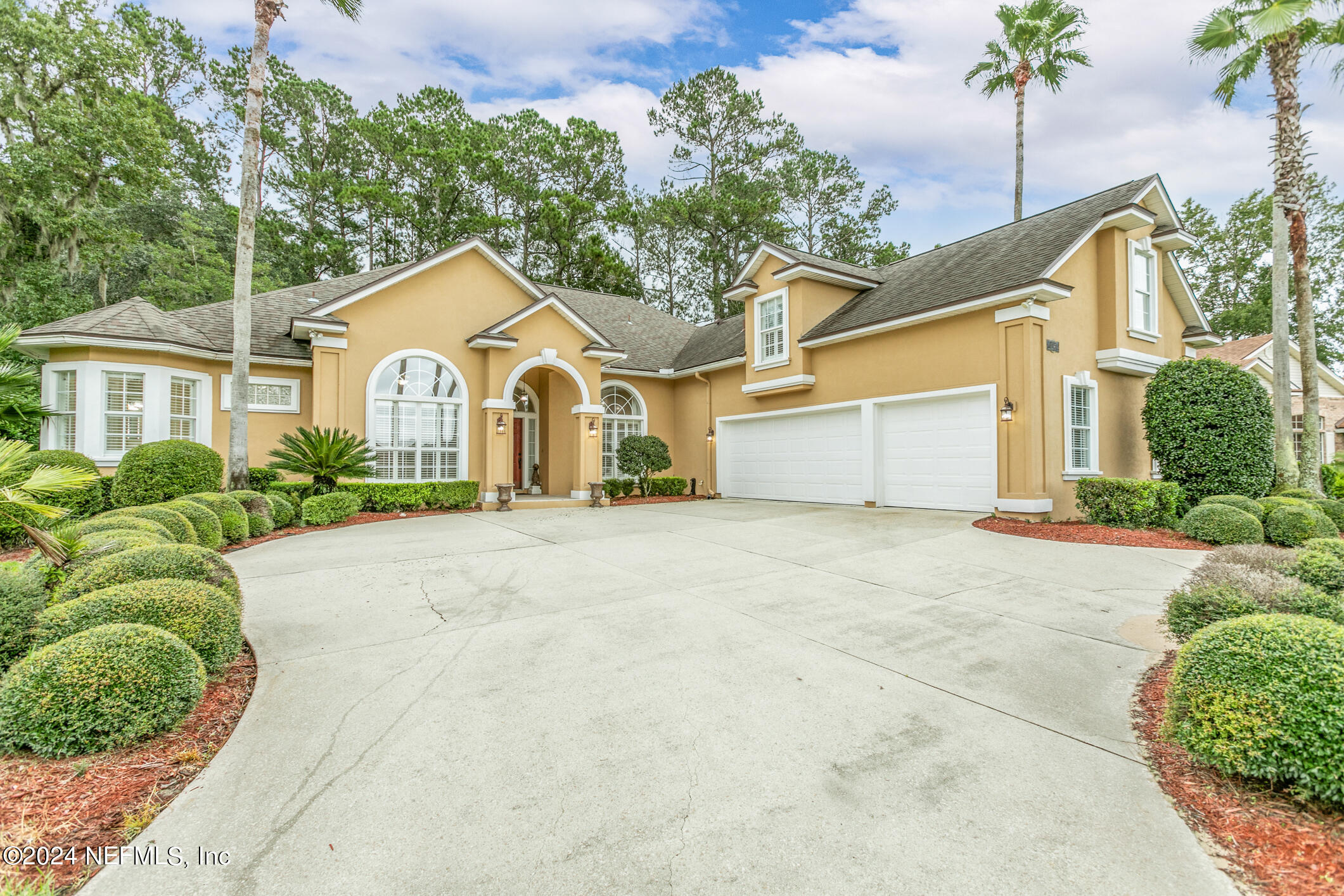 615 CHERRY GROVE Road