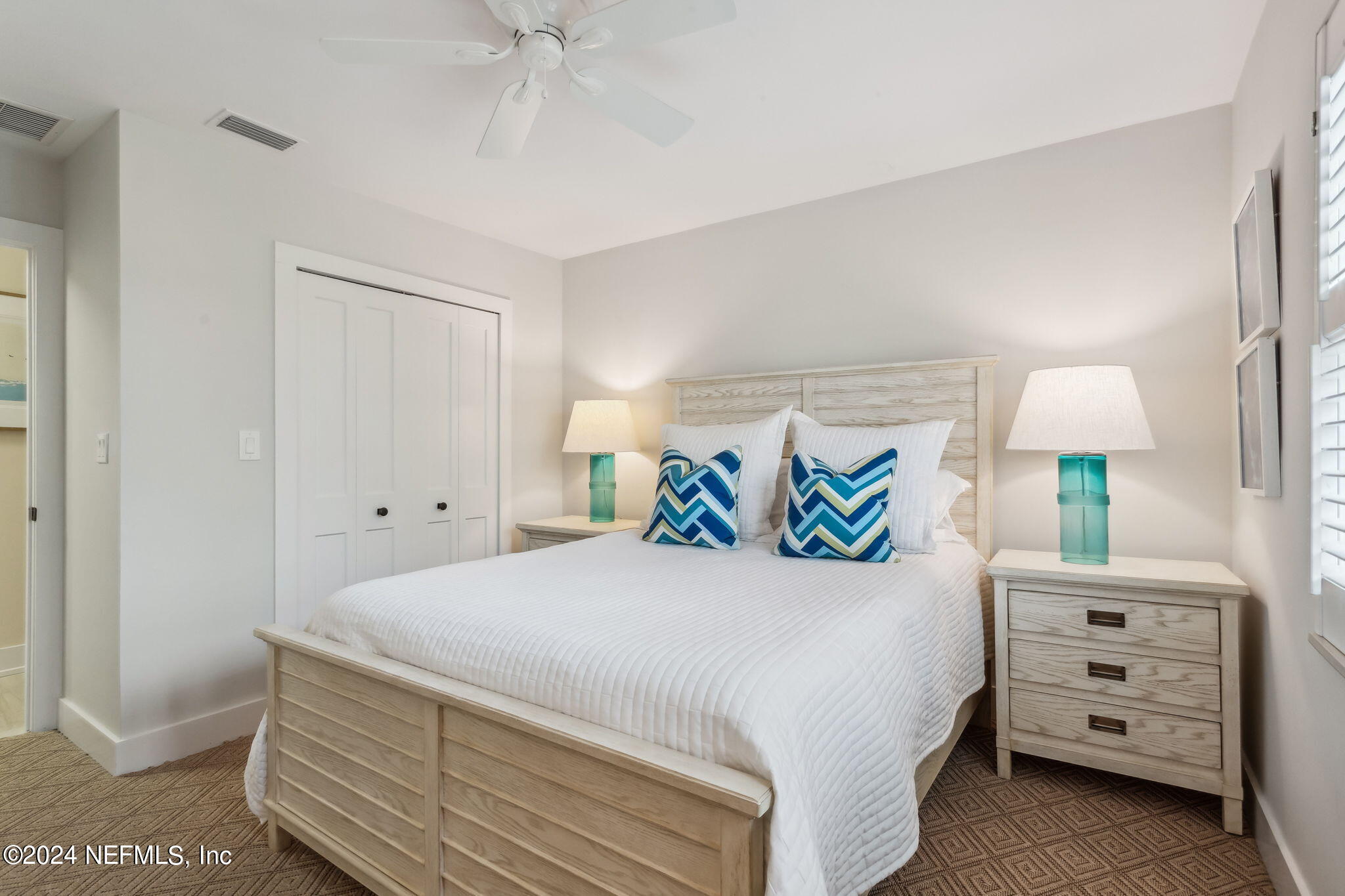 10 10TH Street, 12 B