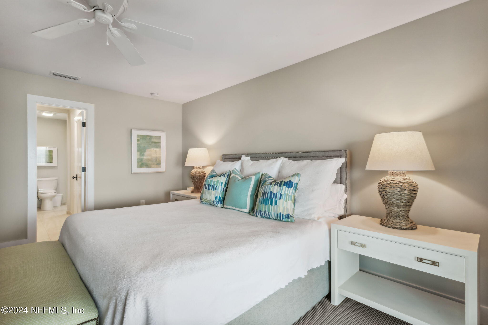 10 10TH Street, 12 B
