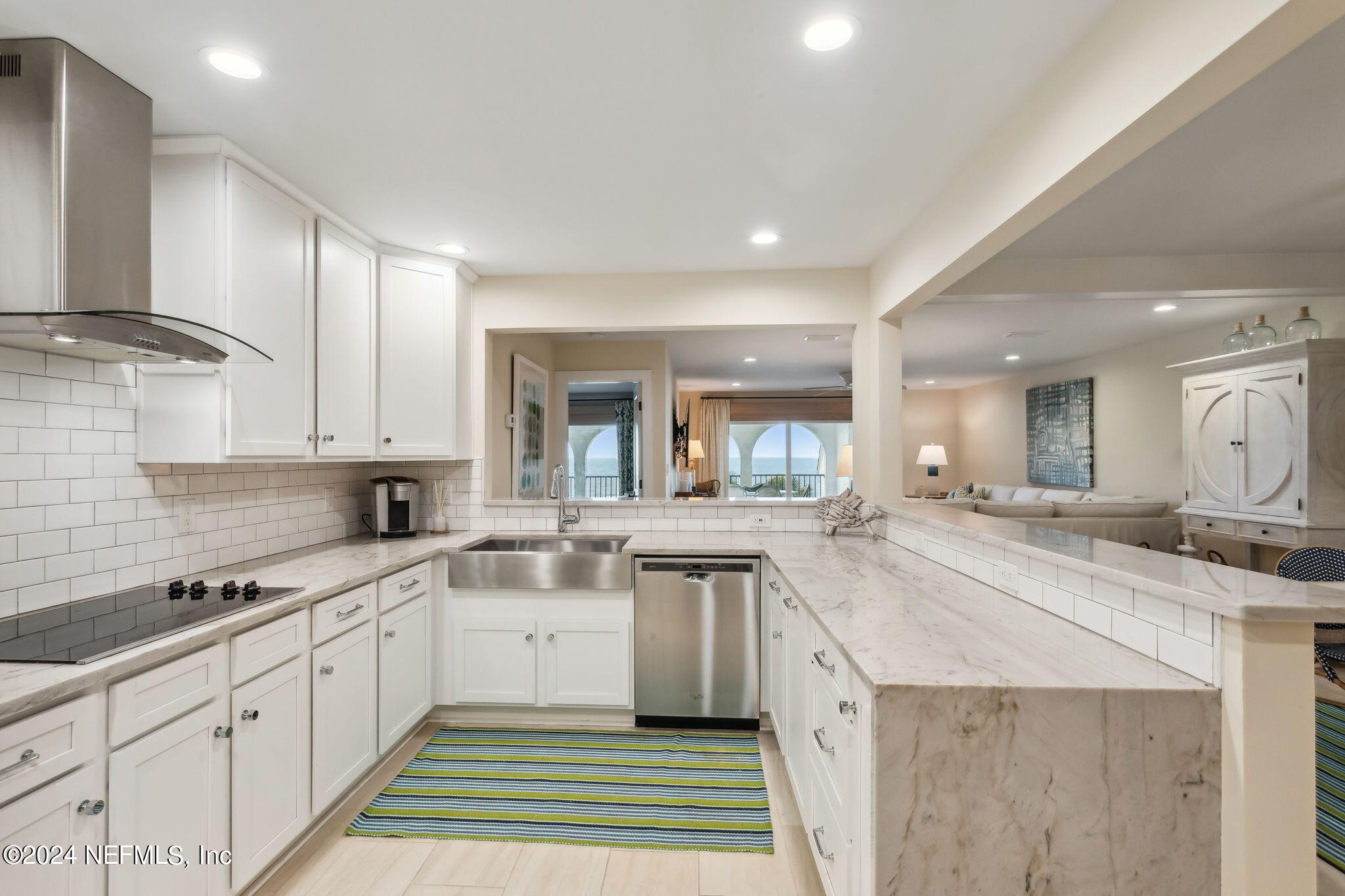 10 10TH Street, 12 B