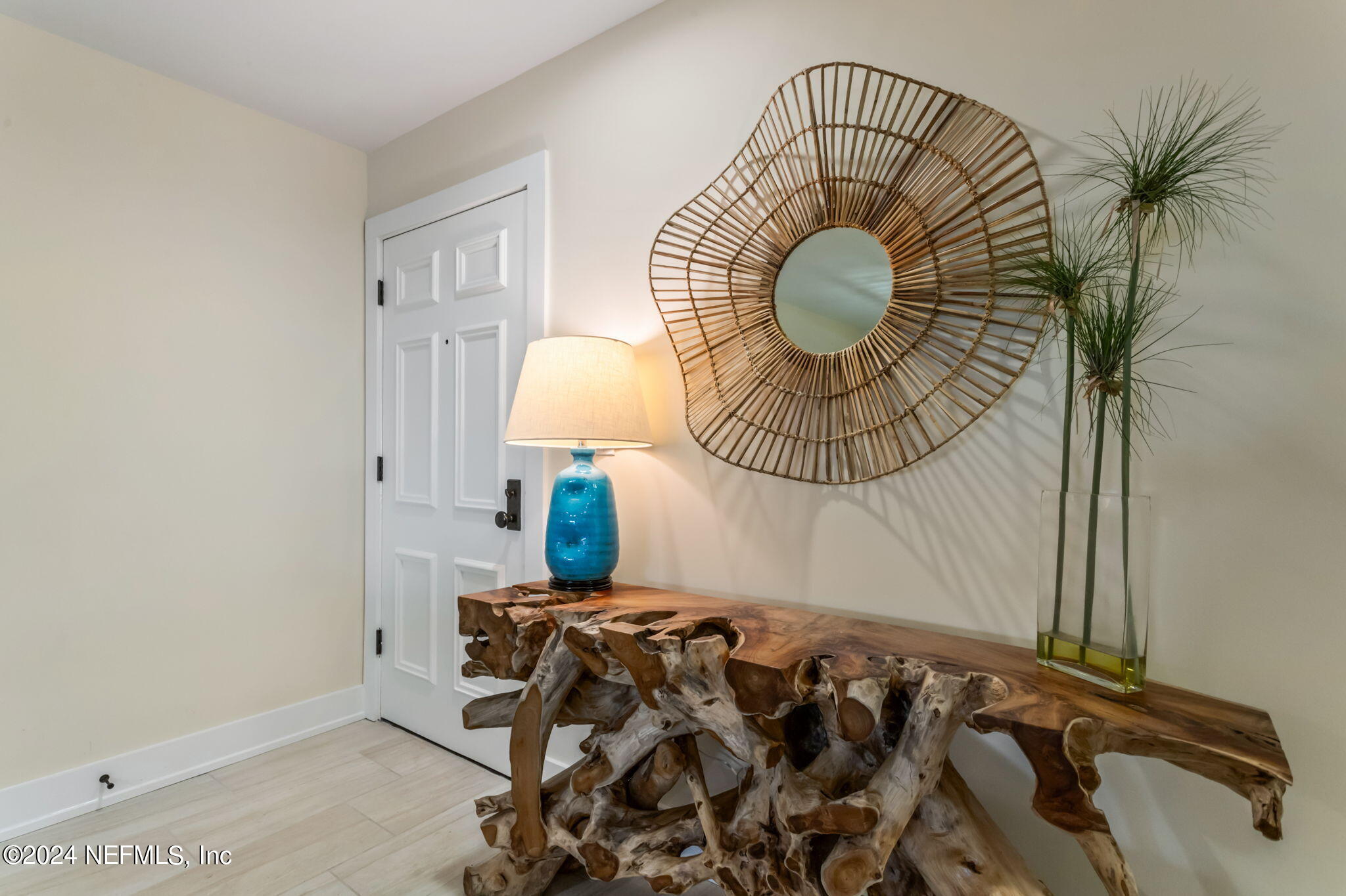 10 10TH Street, 12 B