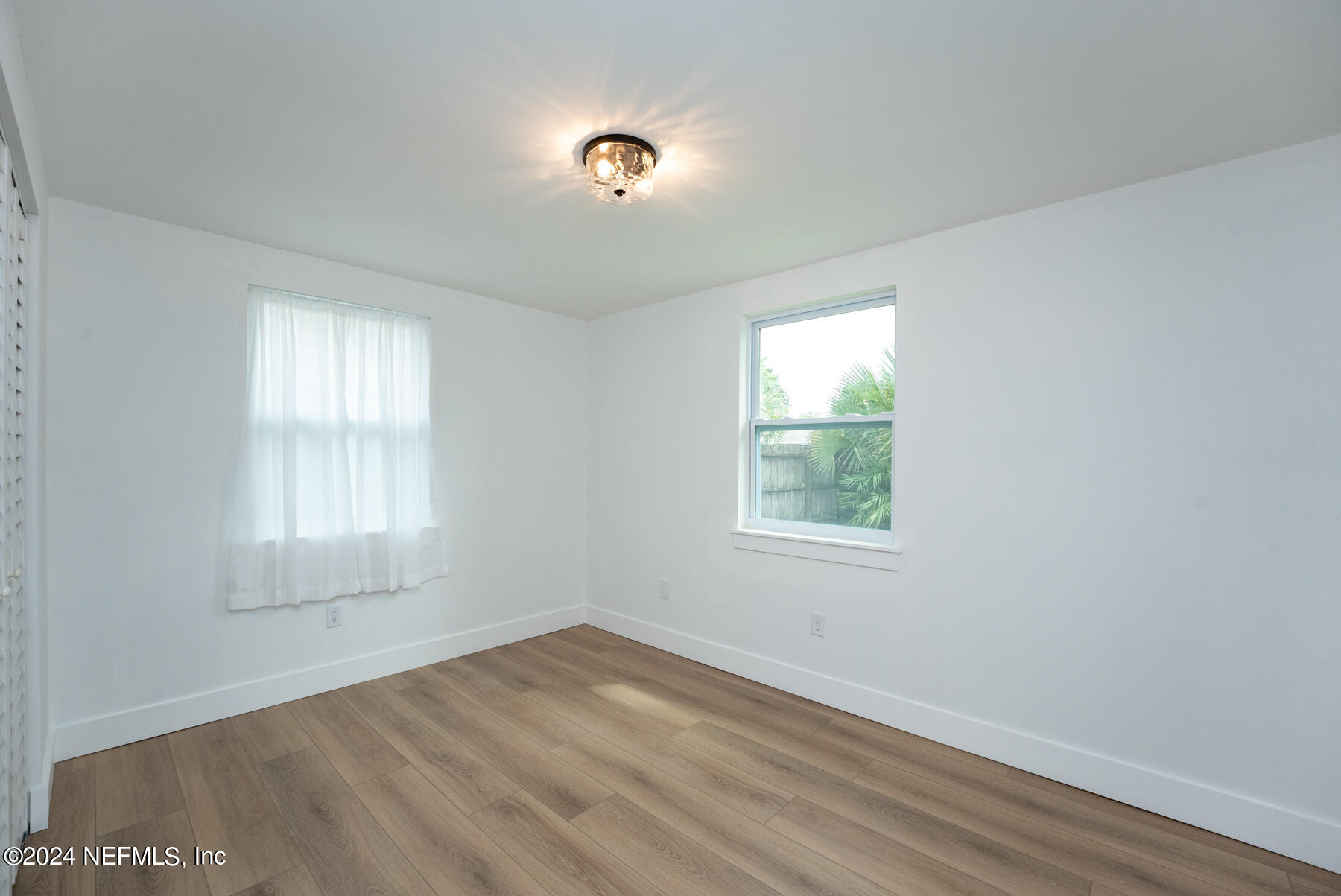 544 CRUISER Lane