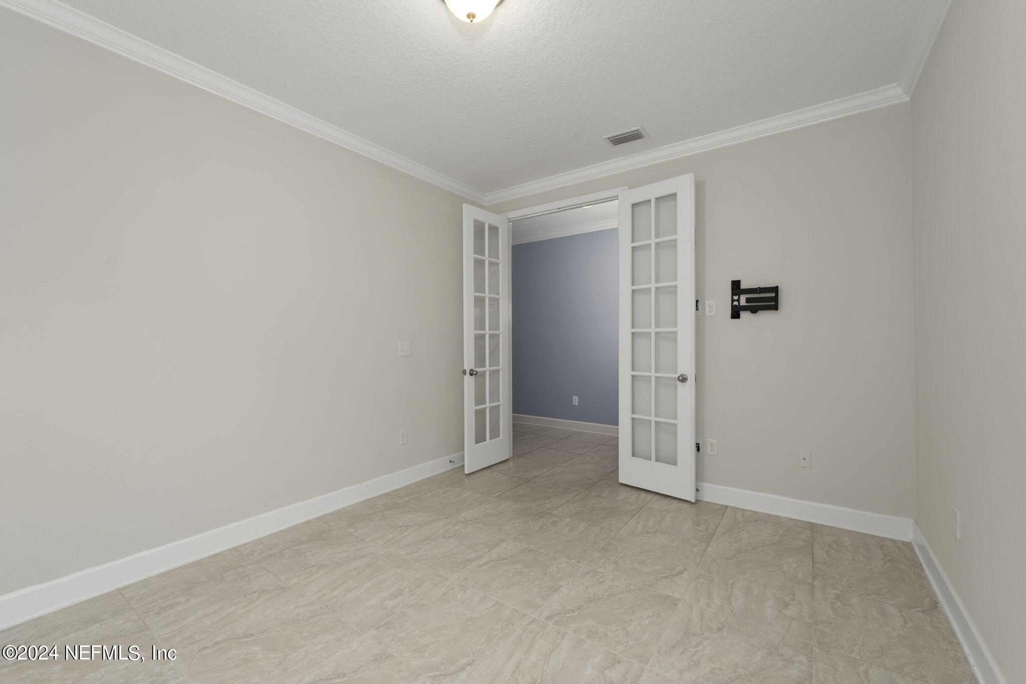 298 TREASURE HARBOR Drive