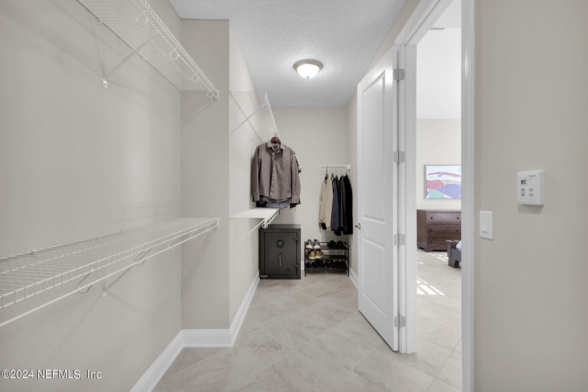 33 PORTSIDE Avenue