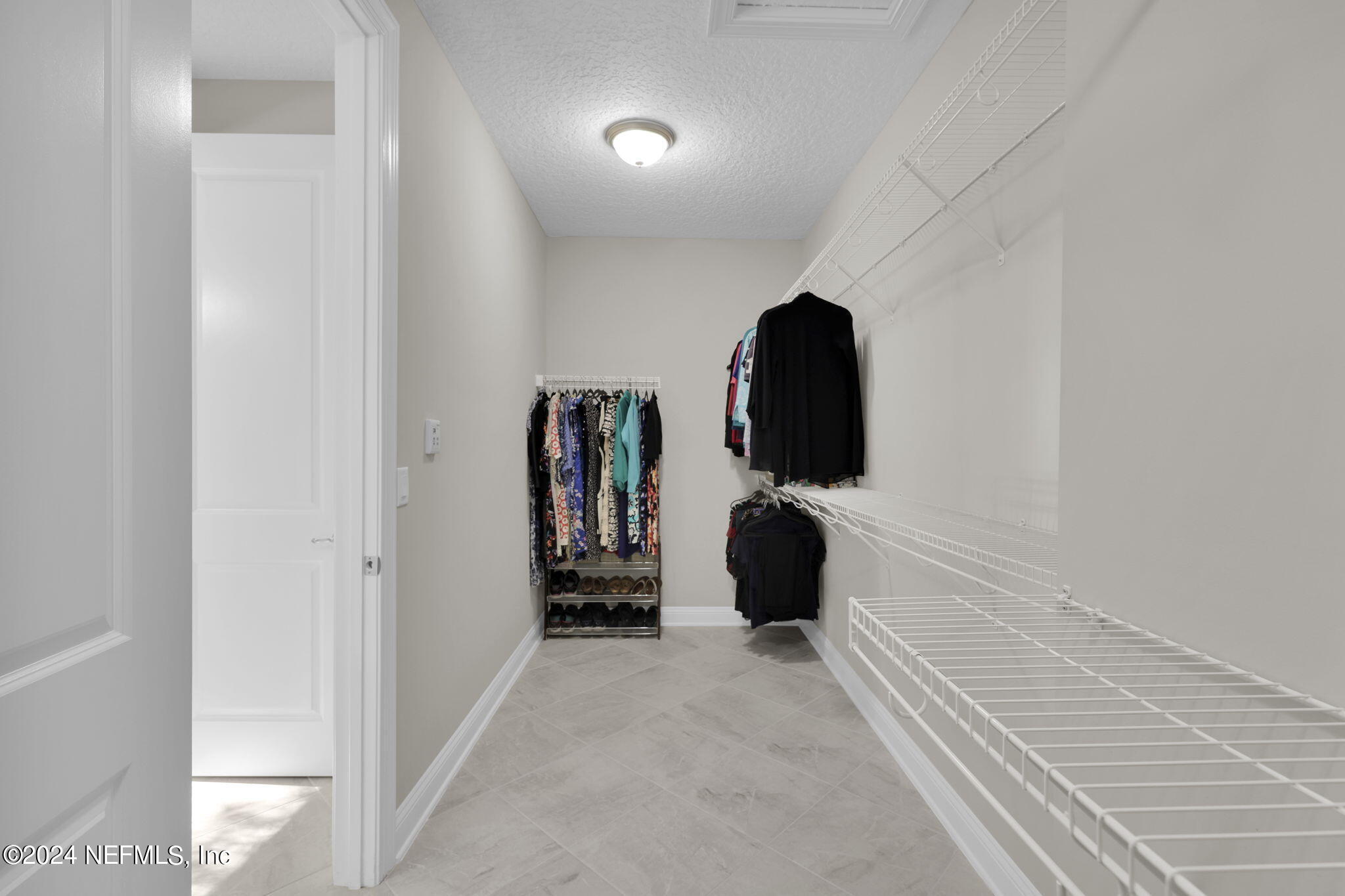 33 PORTSIDE Avenue