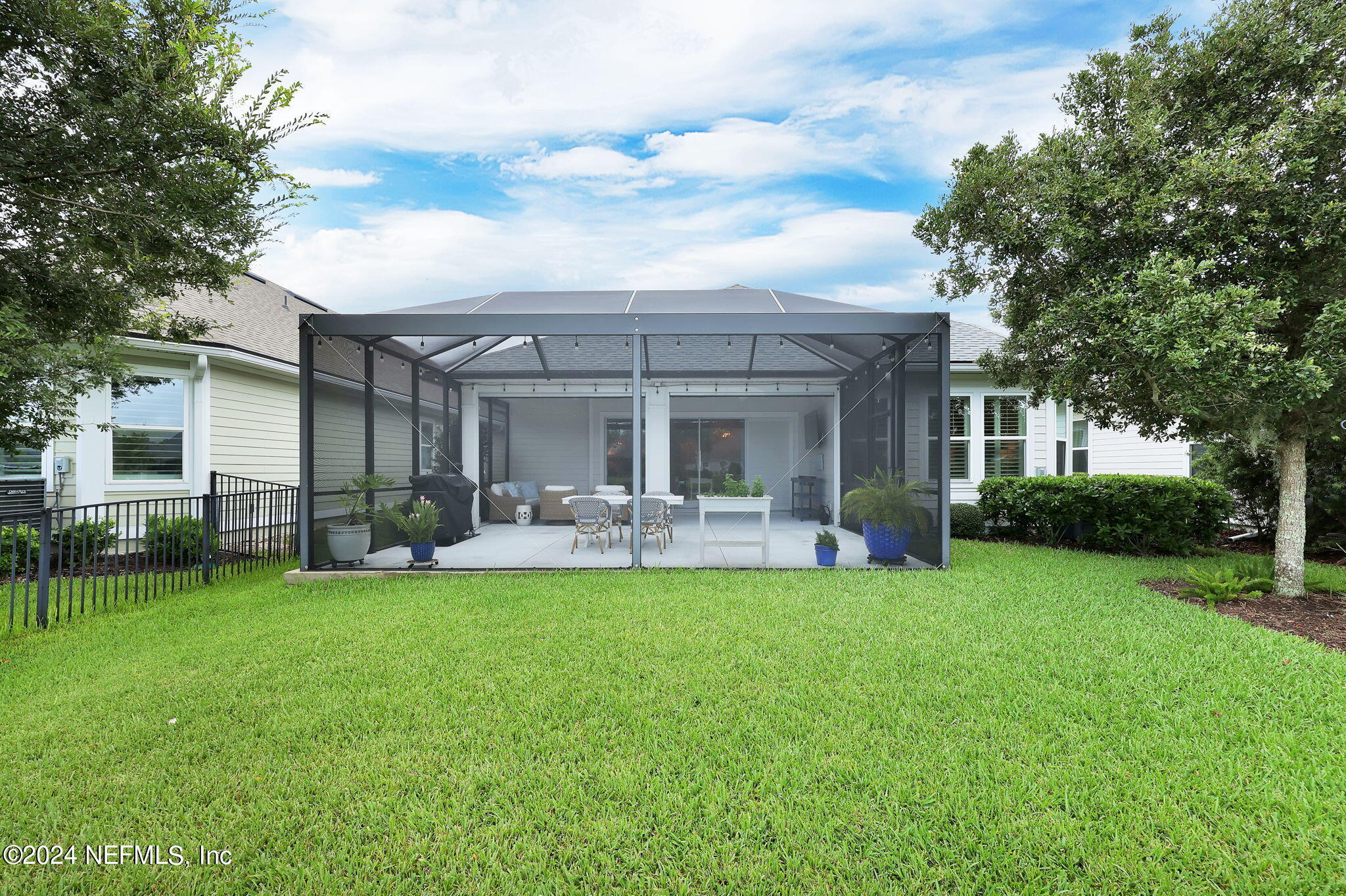 210 SEABROOK Drive