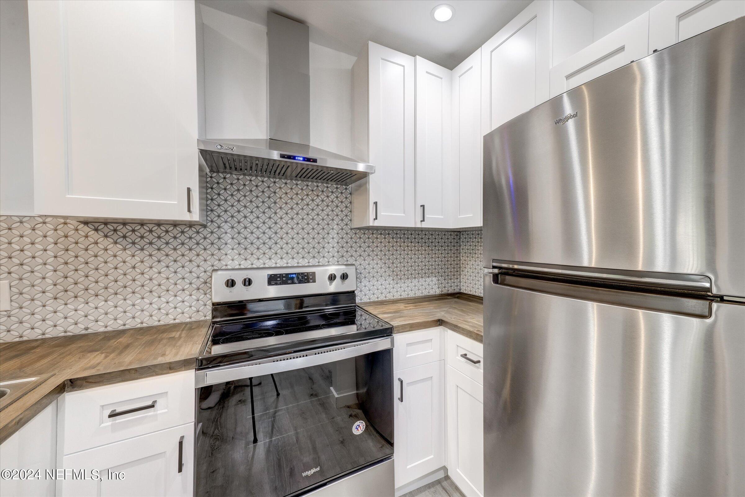 2970 RAVINES Road, 1328
