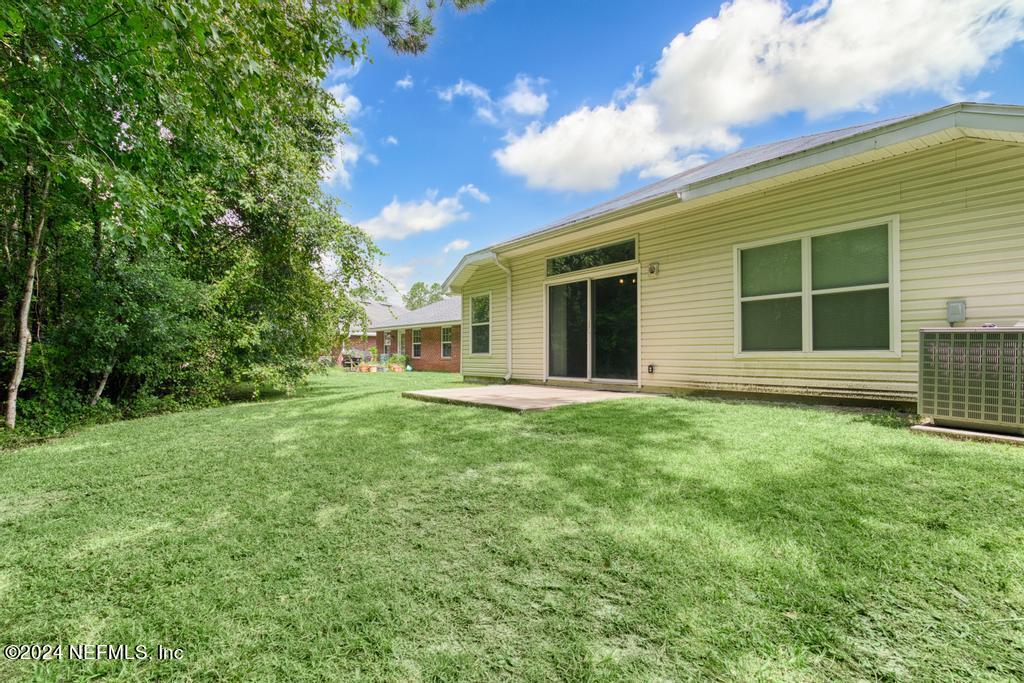 5902 ROUND TABLE Road