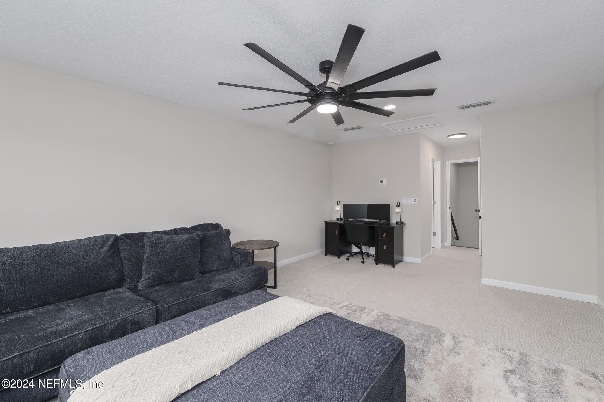 33 PINZON Place