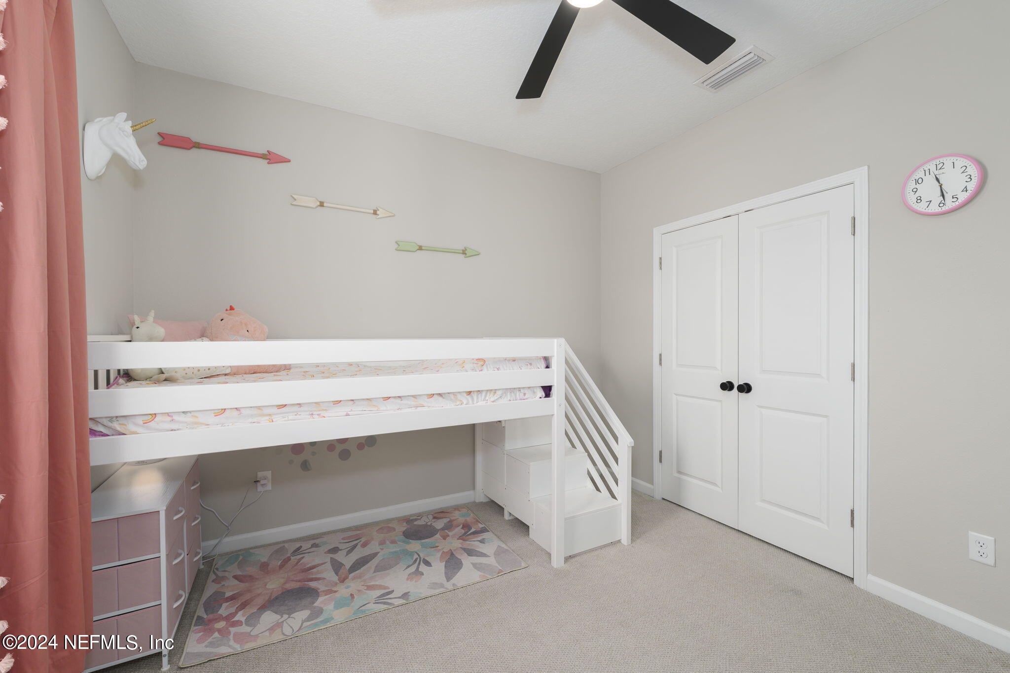 33 PINZON Place