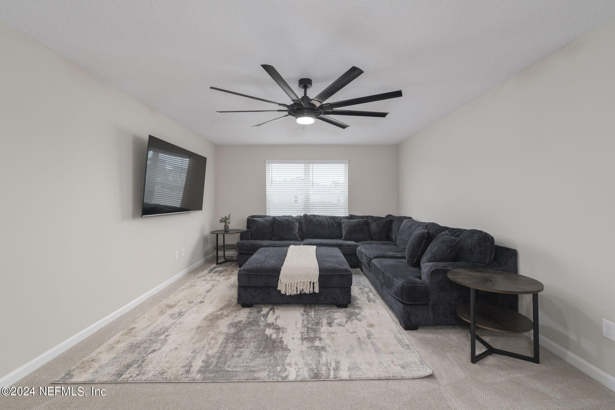 33 PINZON Place