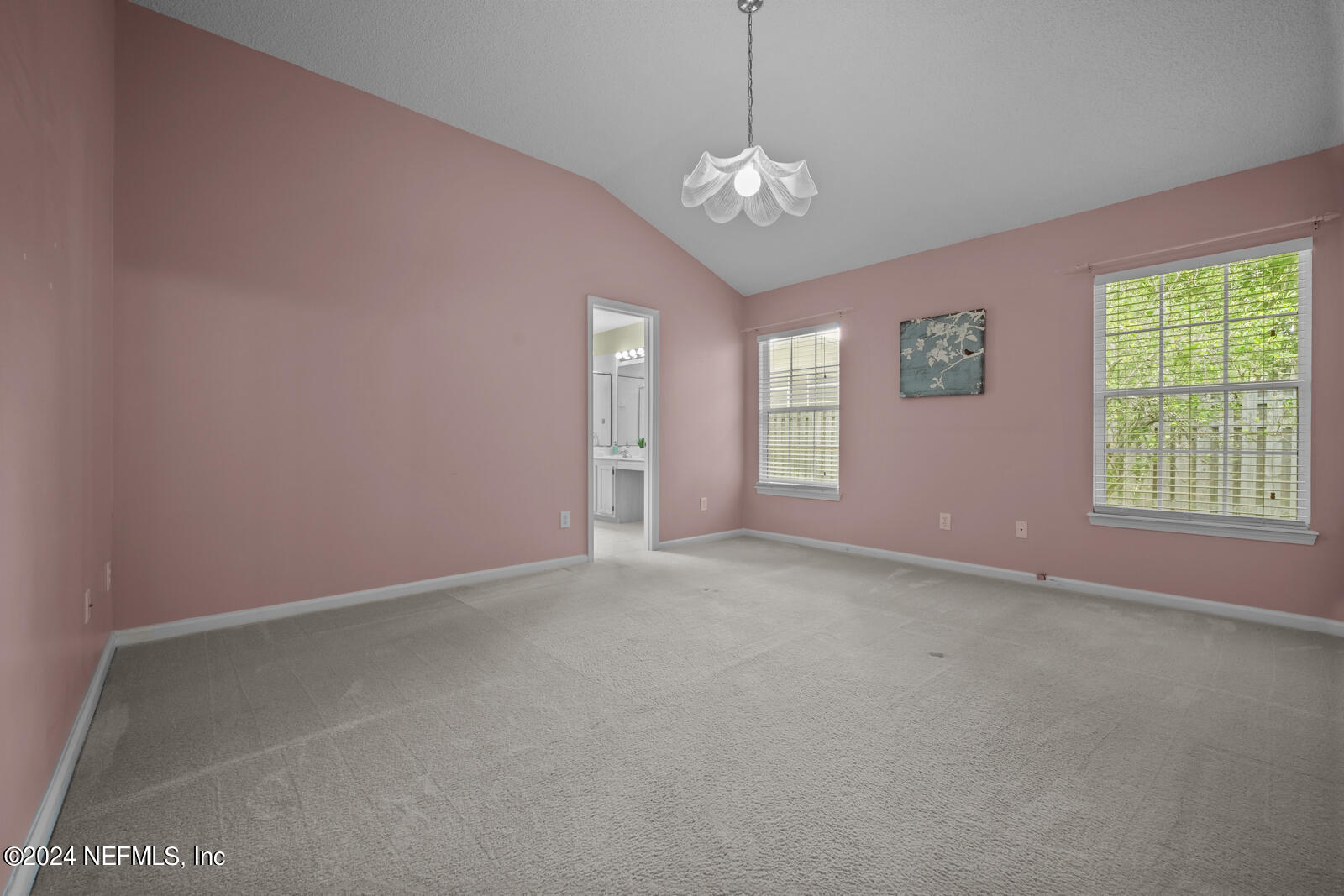 3732 SEA HAWK Street E