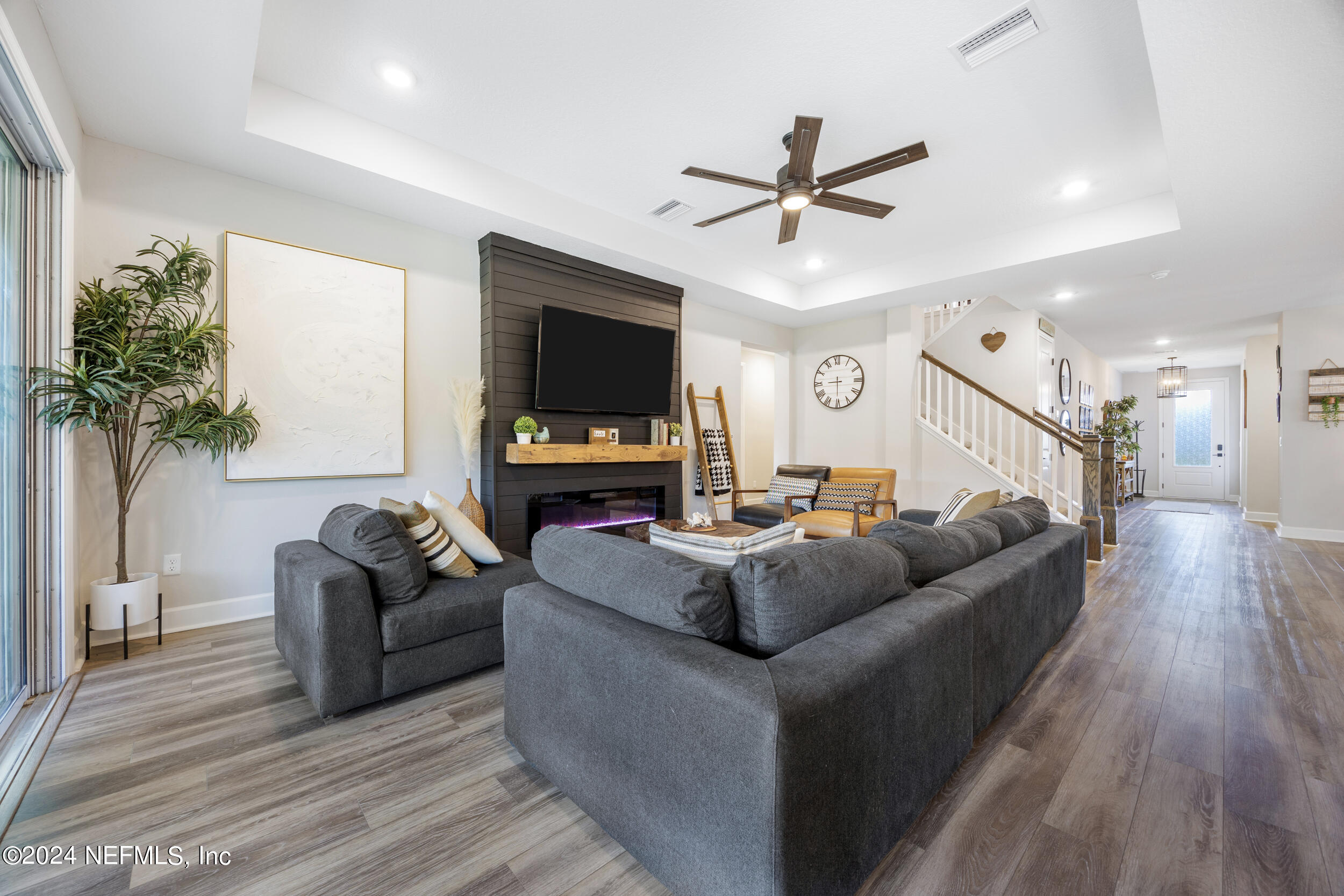 865 WINDLEY Drive