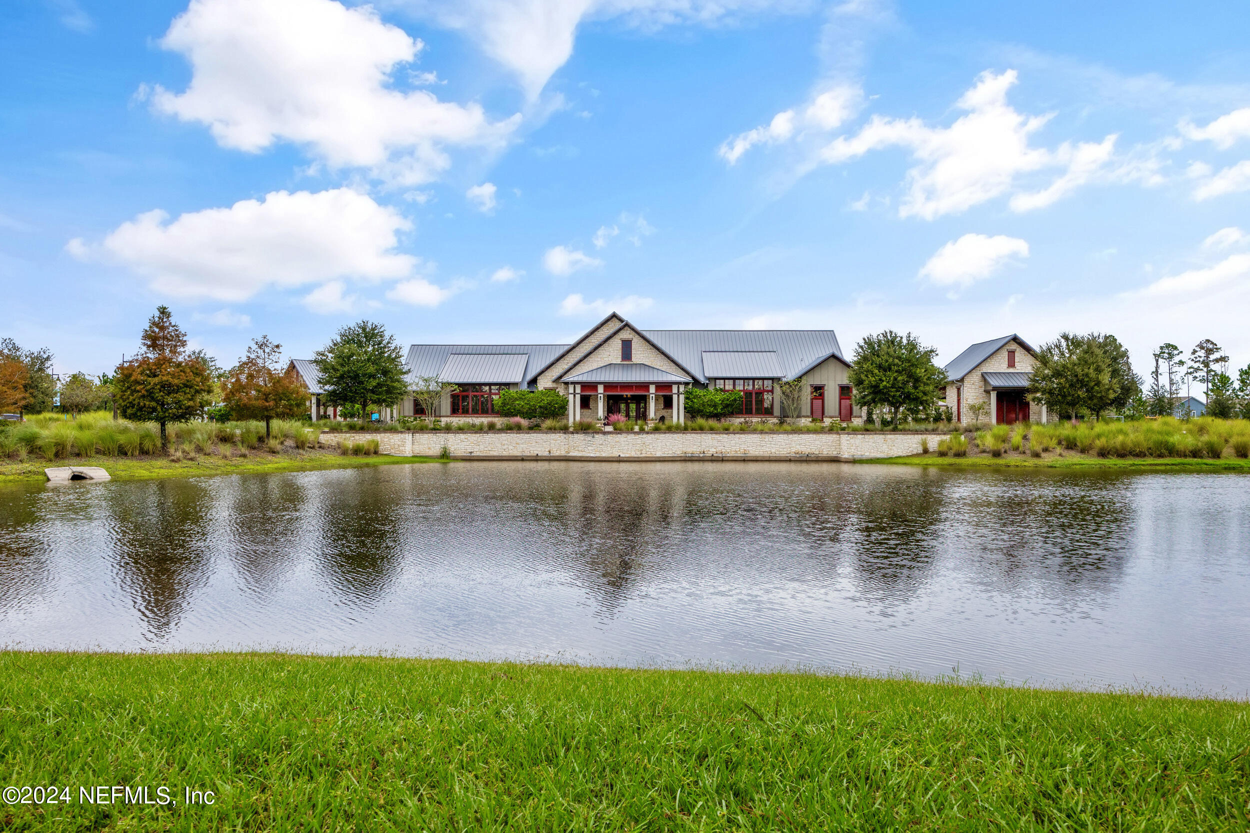 865 WINDLEY Drive
