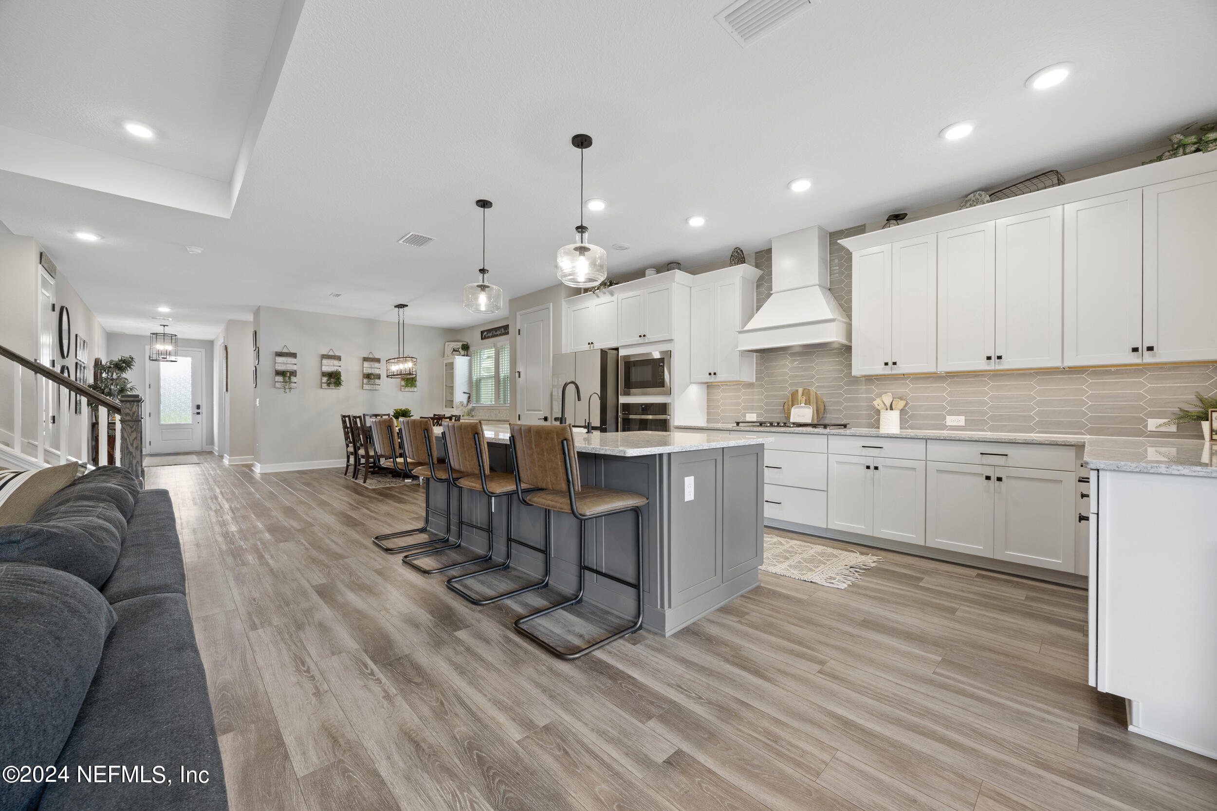 865 WINDLEY Drive