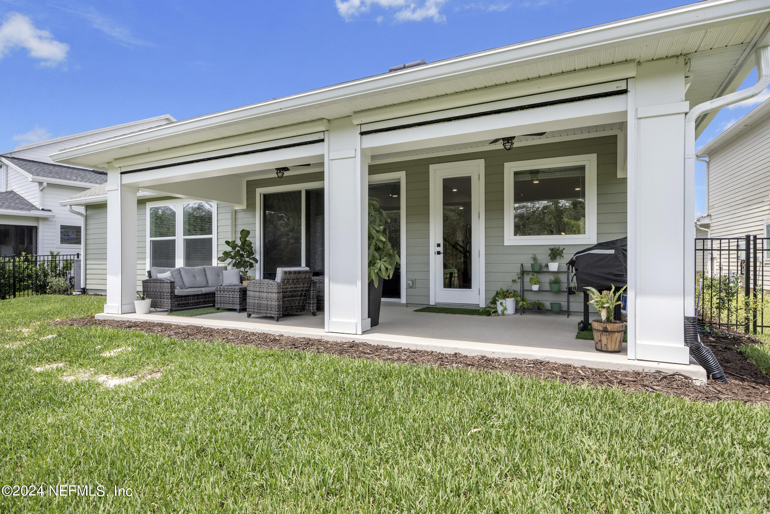 865 WINDLEY Drive