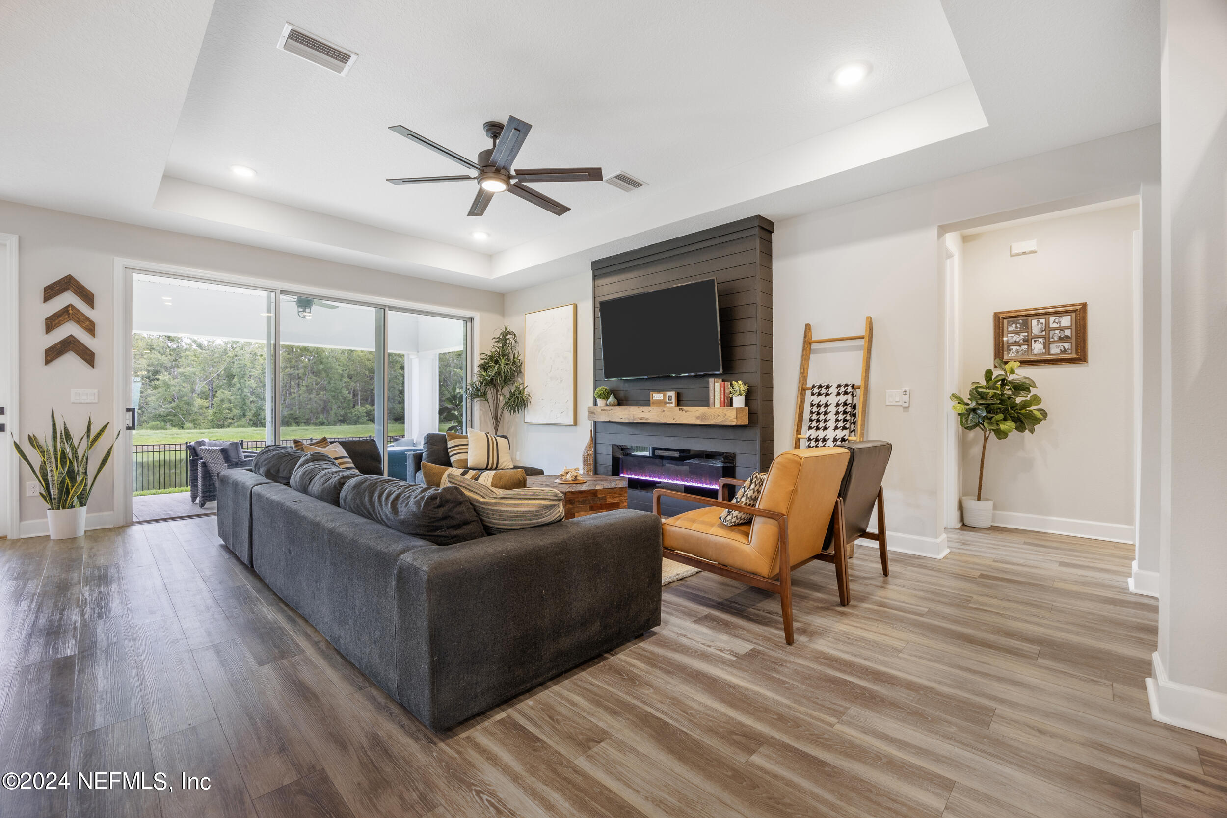865 WINDLEY Drive