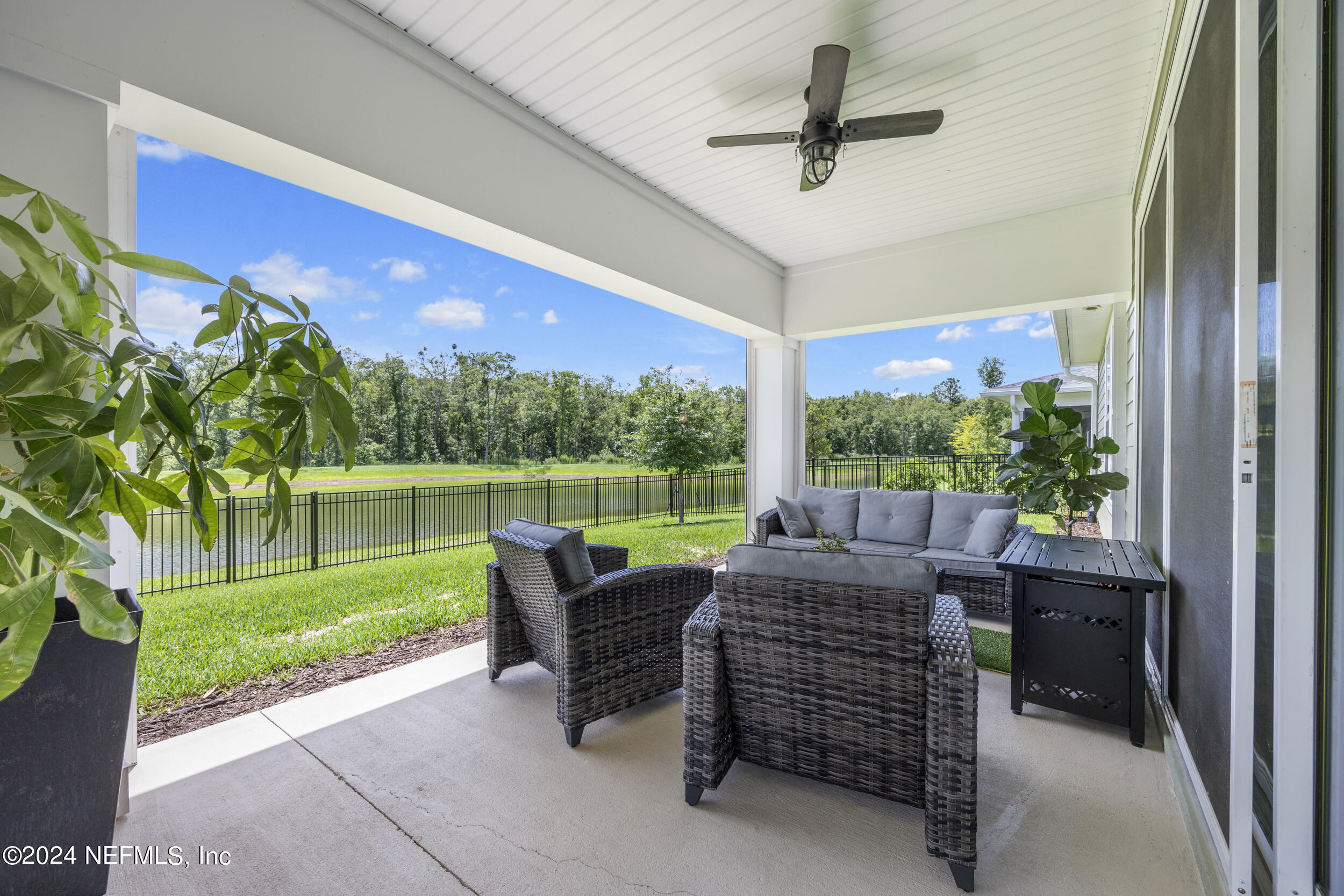 865 WINDLEY Drive