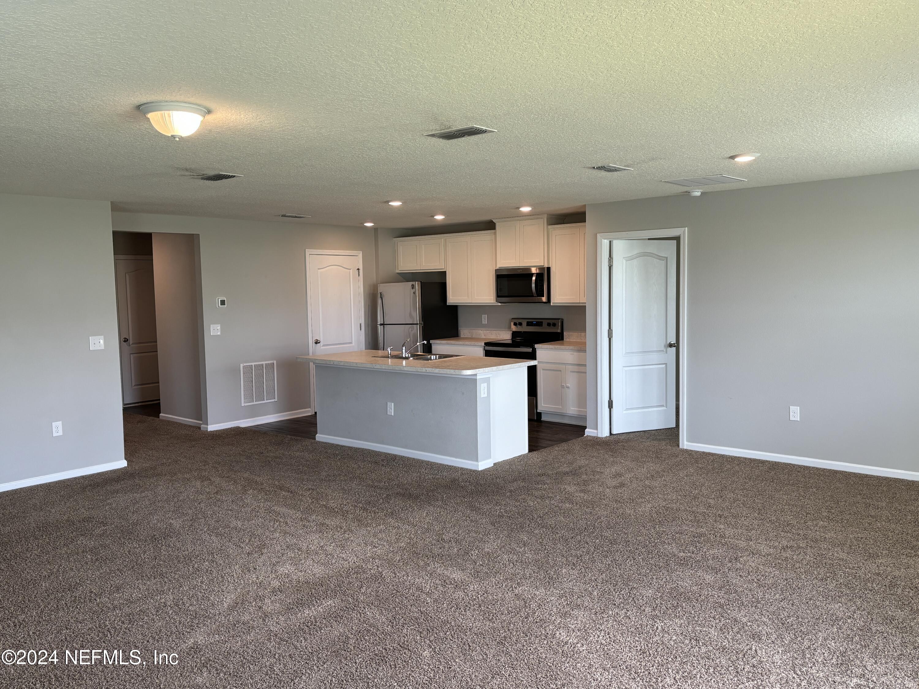 6339 BUCKING BRONCO Drive