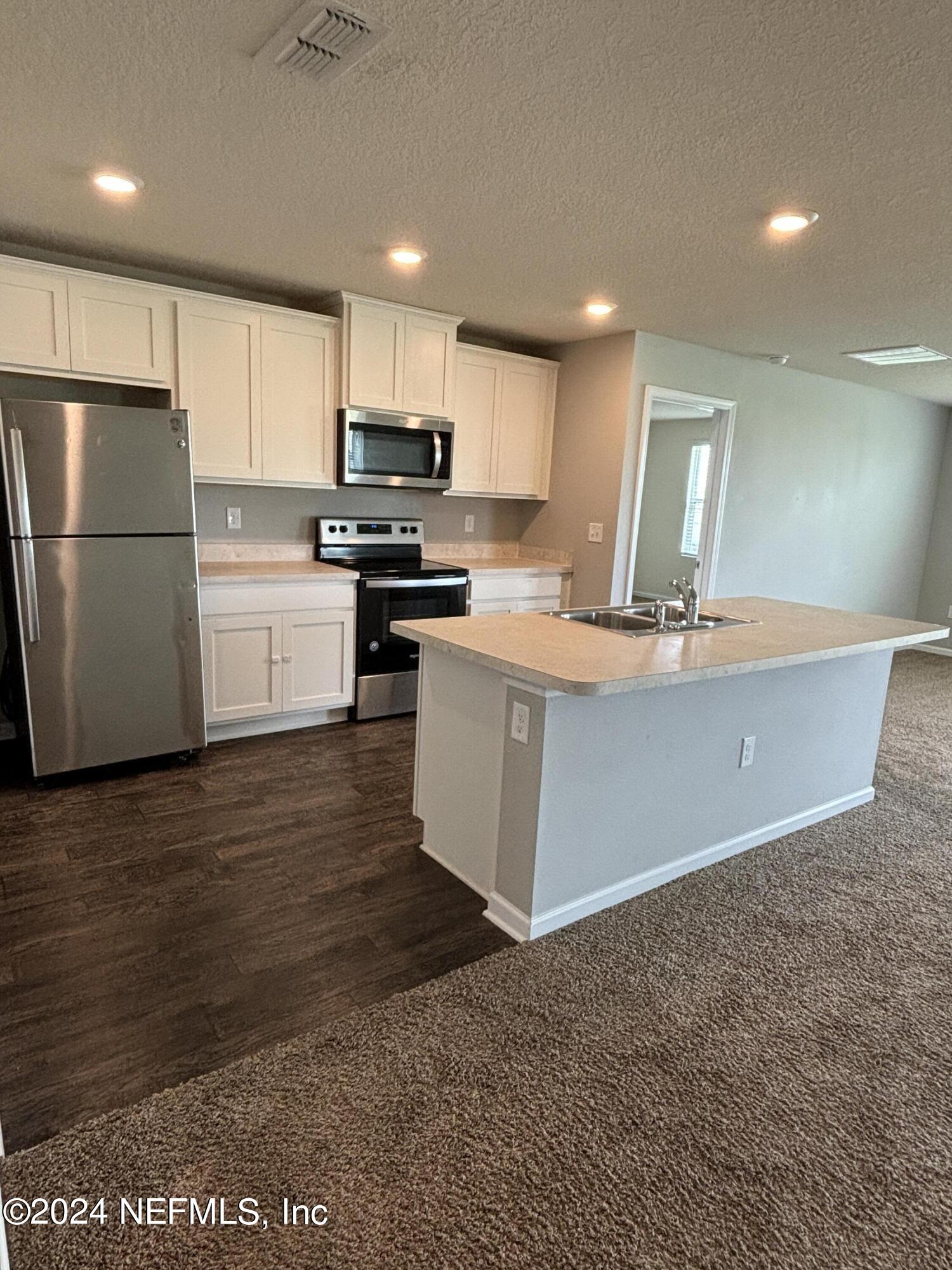 6339 BUCKING BRONCO Drive