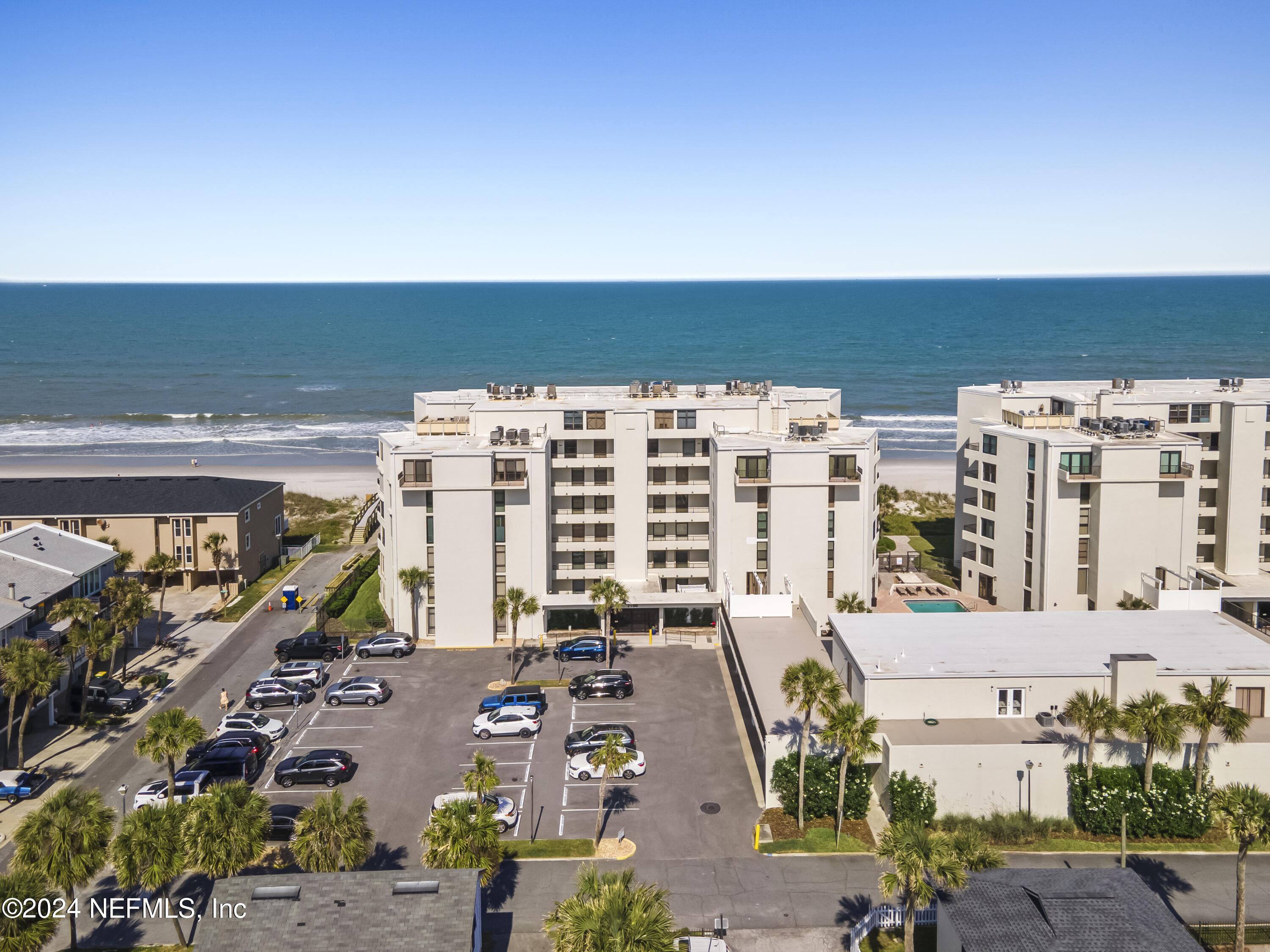 2100 OCEAN Drive S, 2C