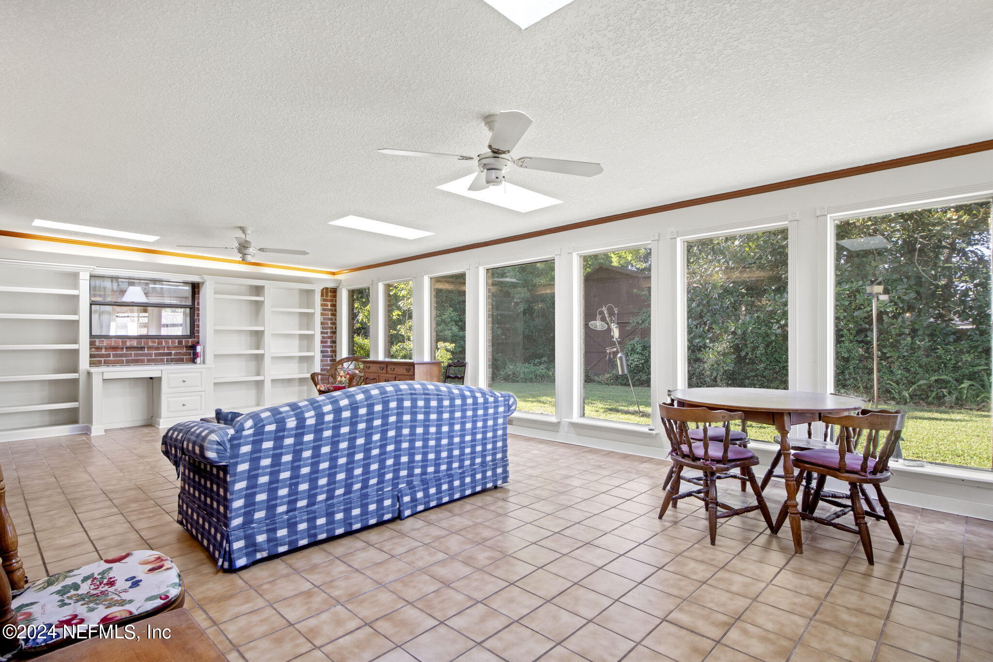732 WINFRED Place