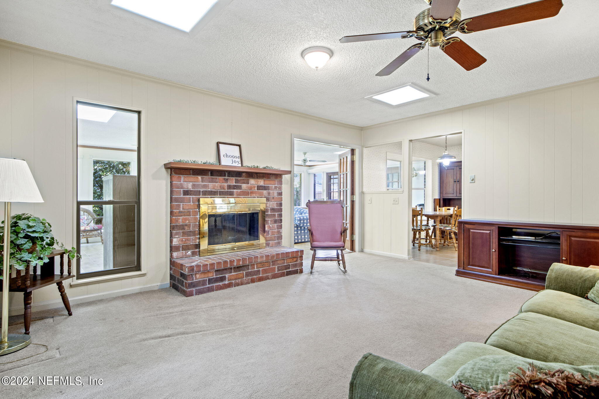 732 WINFRED Place
