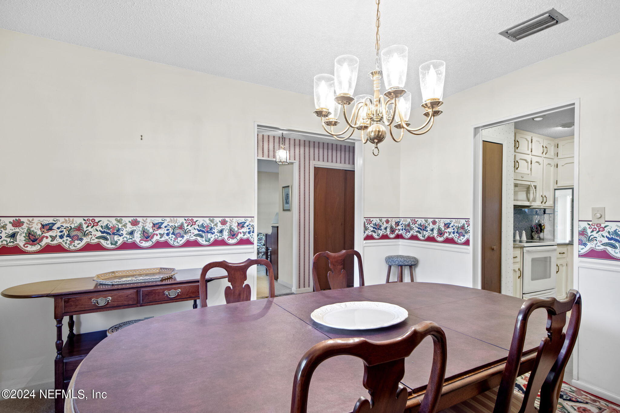 732 WINFRED Place