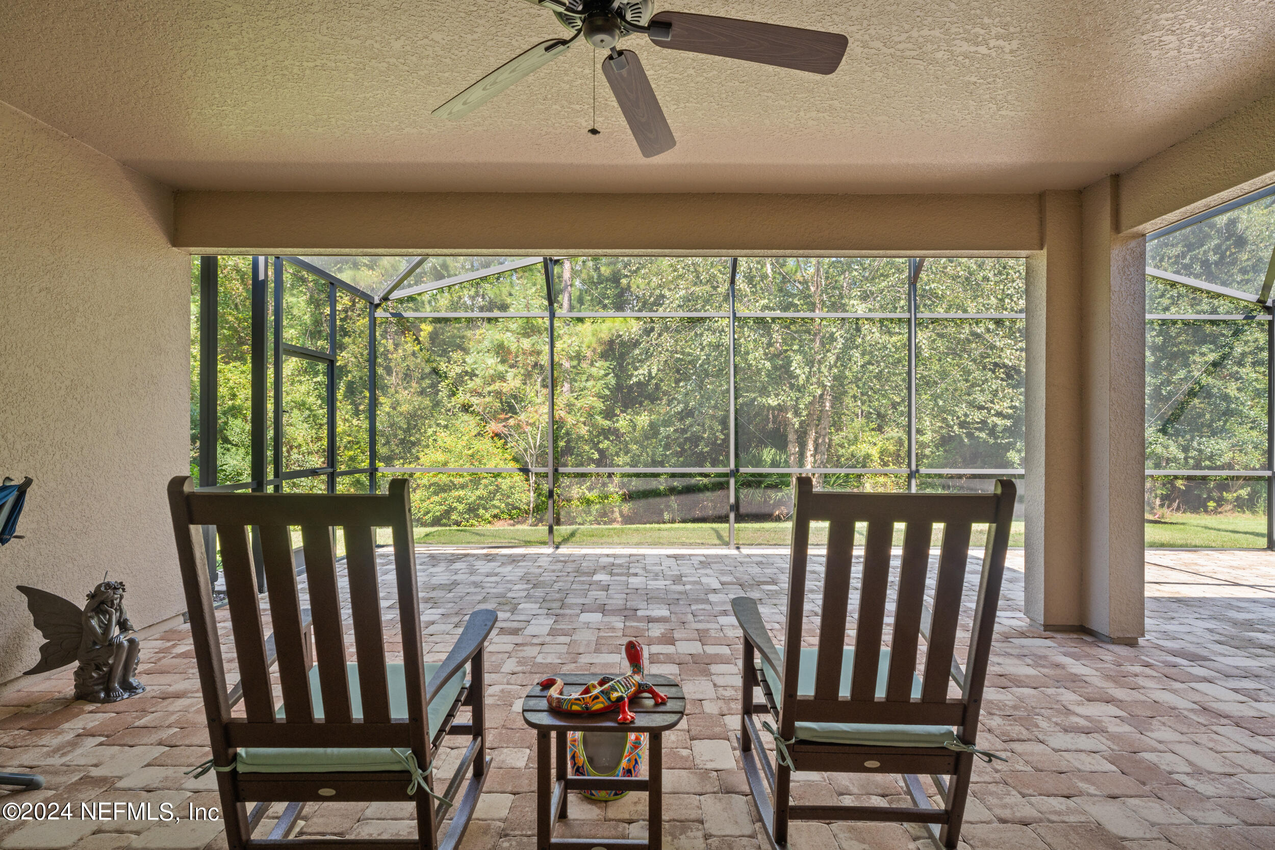 121 WOODGROVE Court