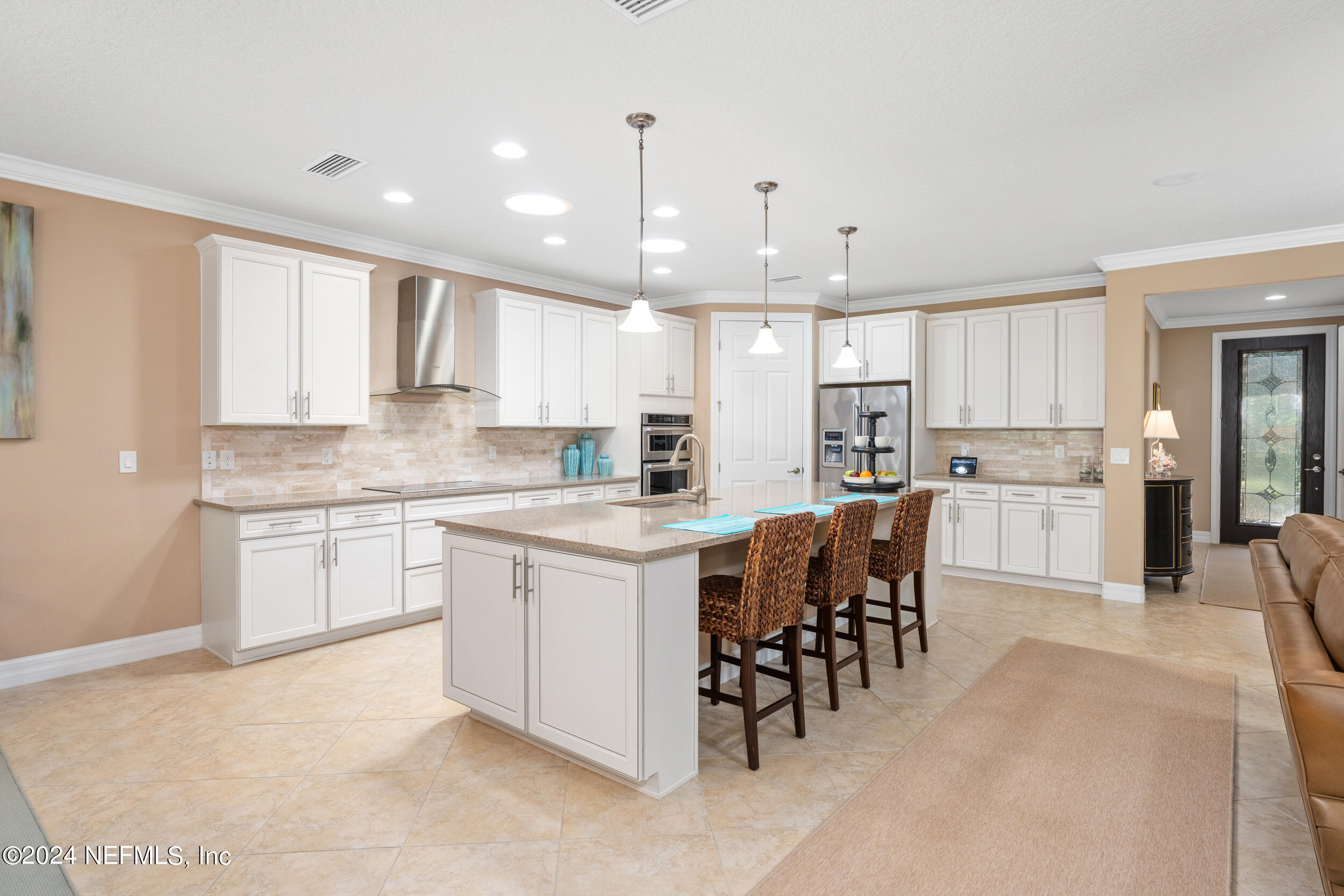121 WOODGROVE Court