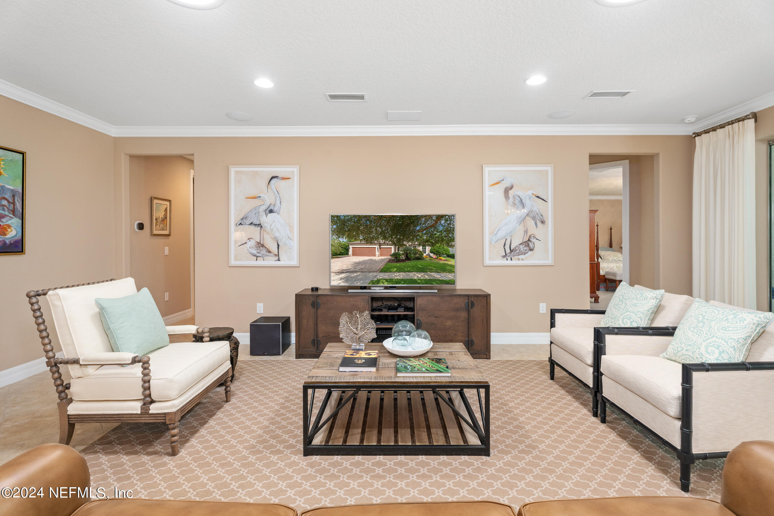 121 WOODGROVE Court