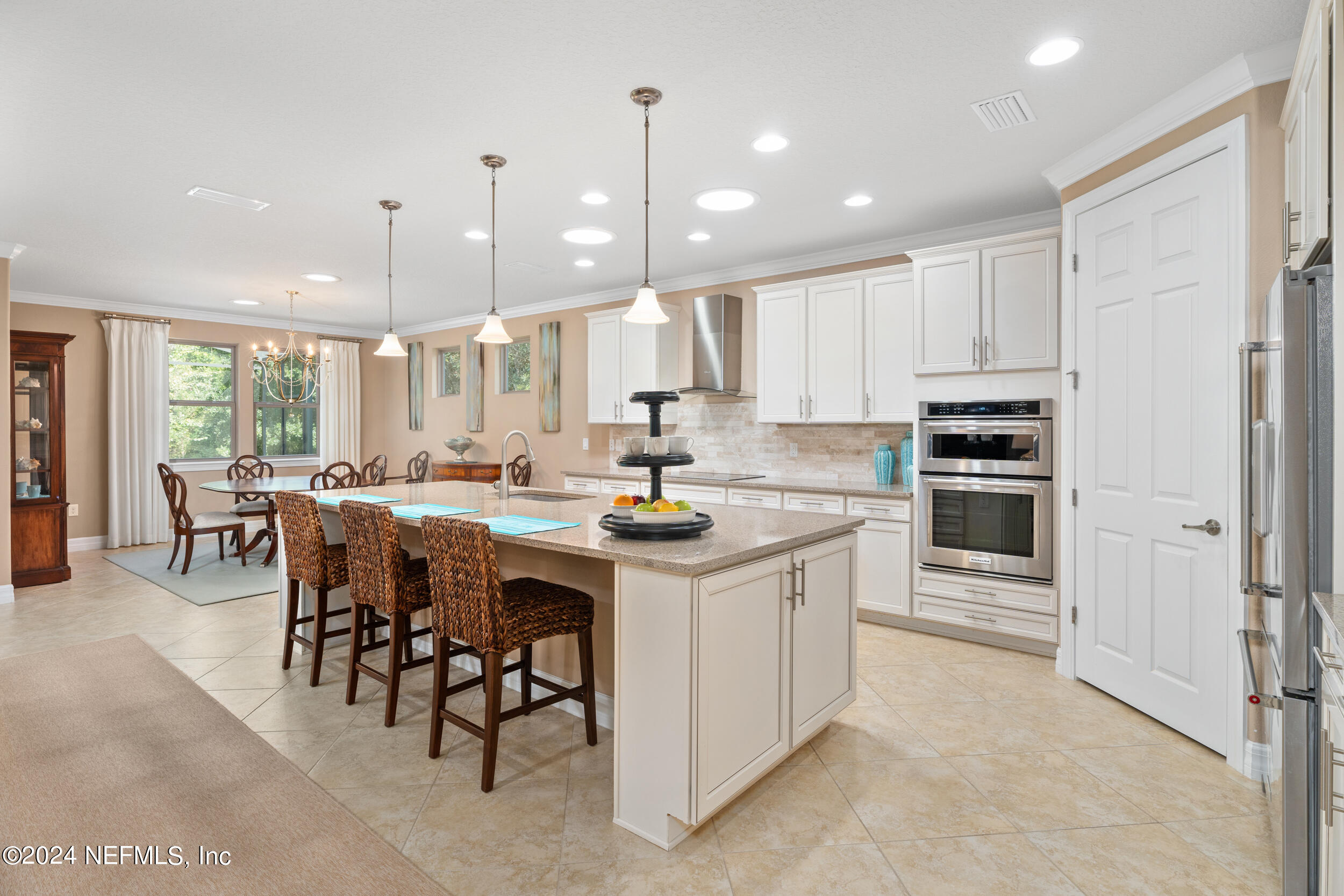 121 WOODGROVE Court