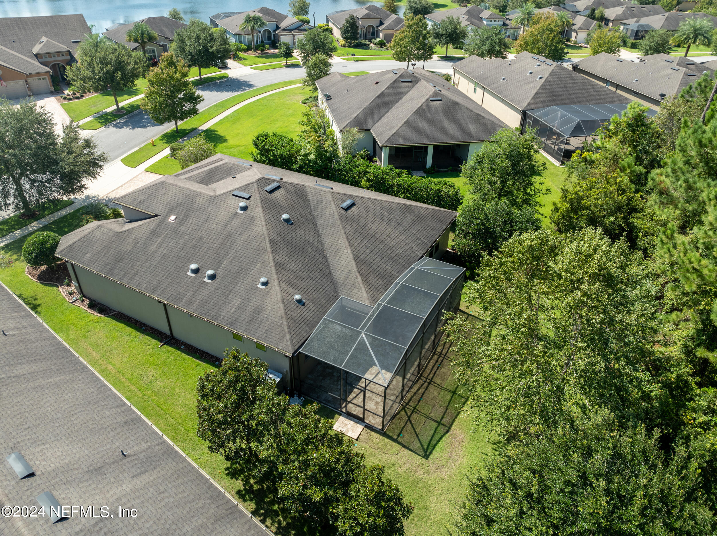 121 WOODGROVE Court