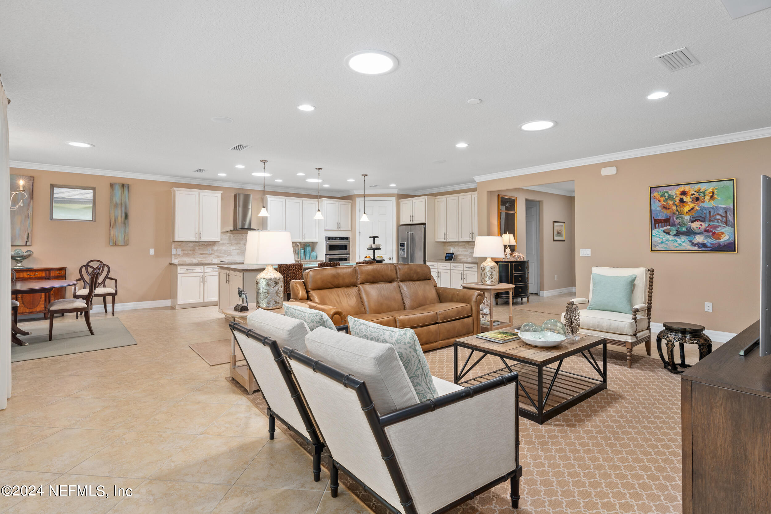 121 WOODGROVE Court
