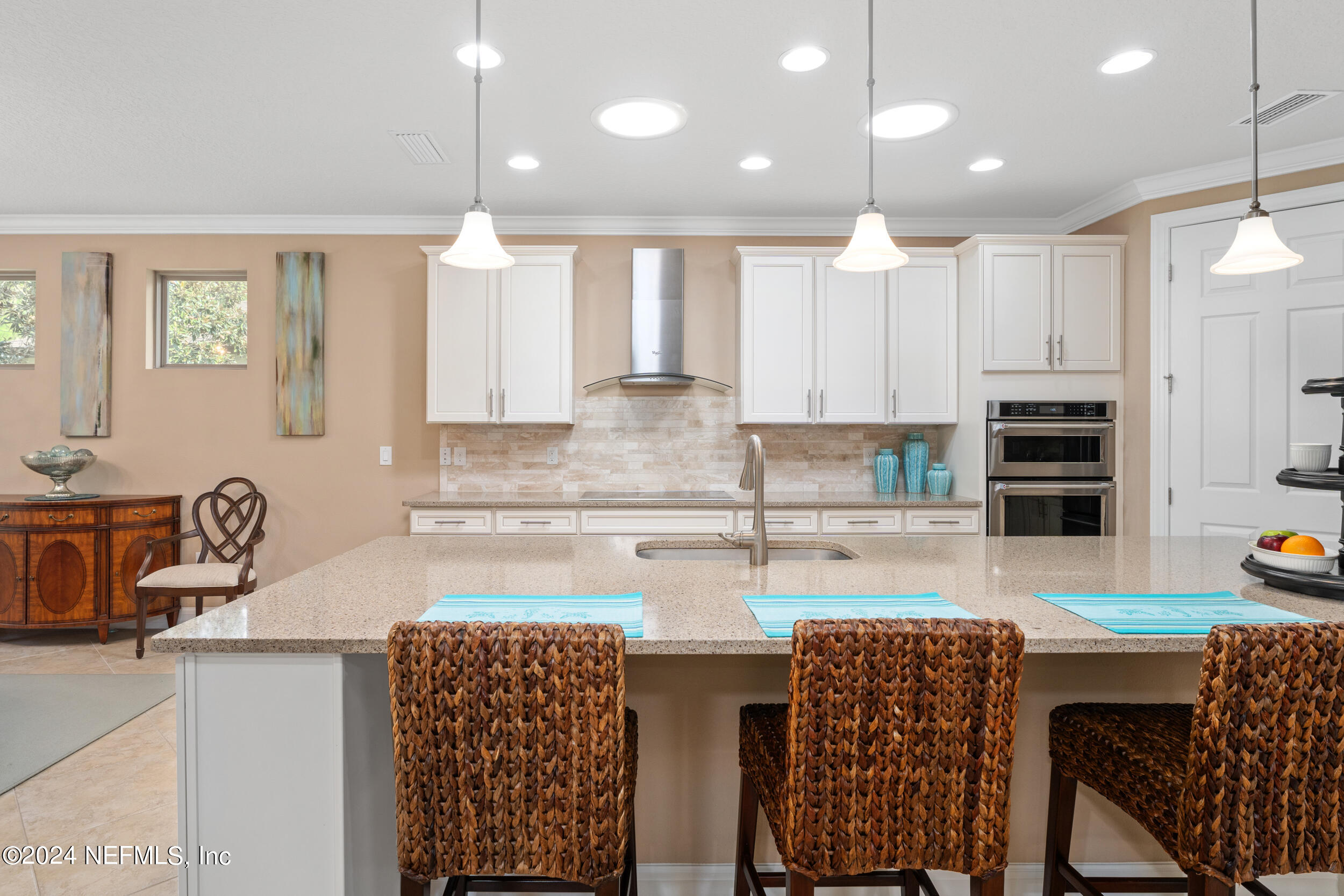 121 WOODGROVE Court