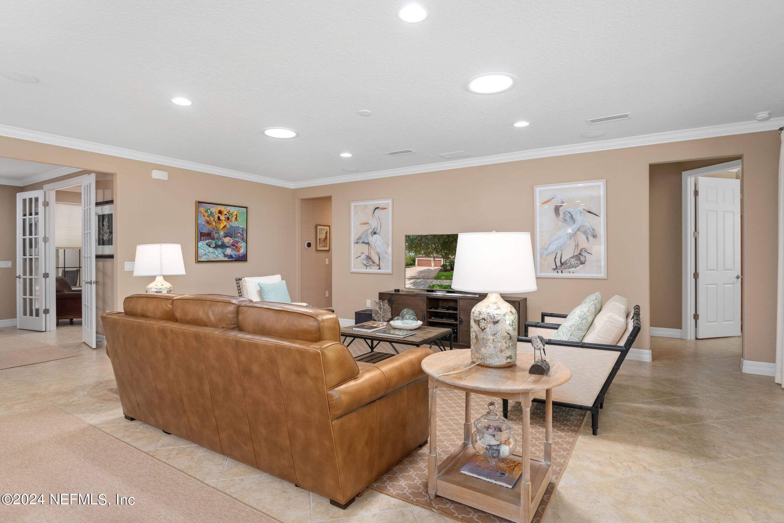 121 WOODGROVE Court