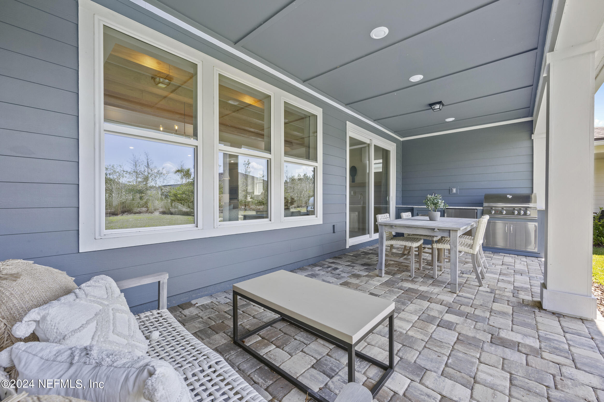 10940 TOWN VIEW Drive