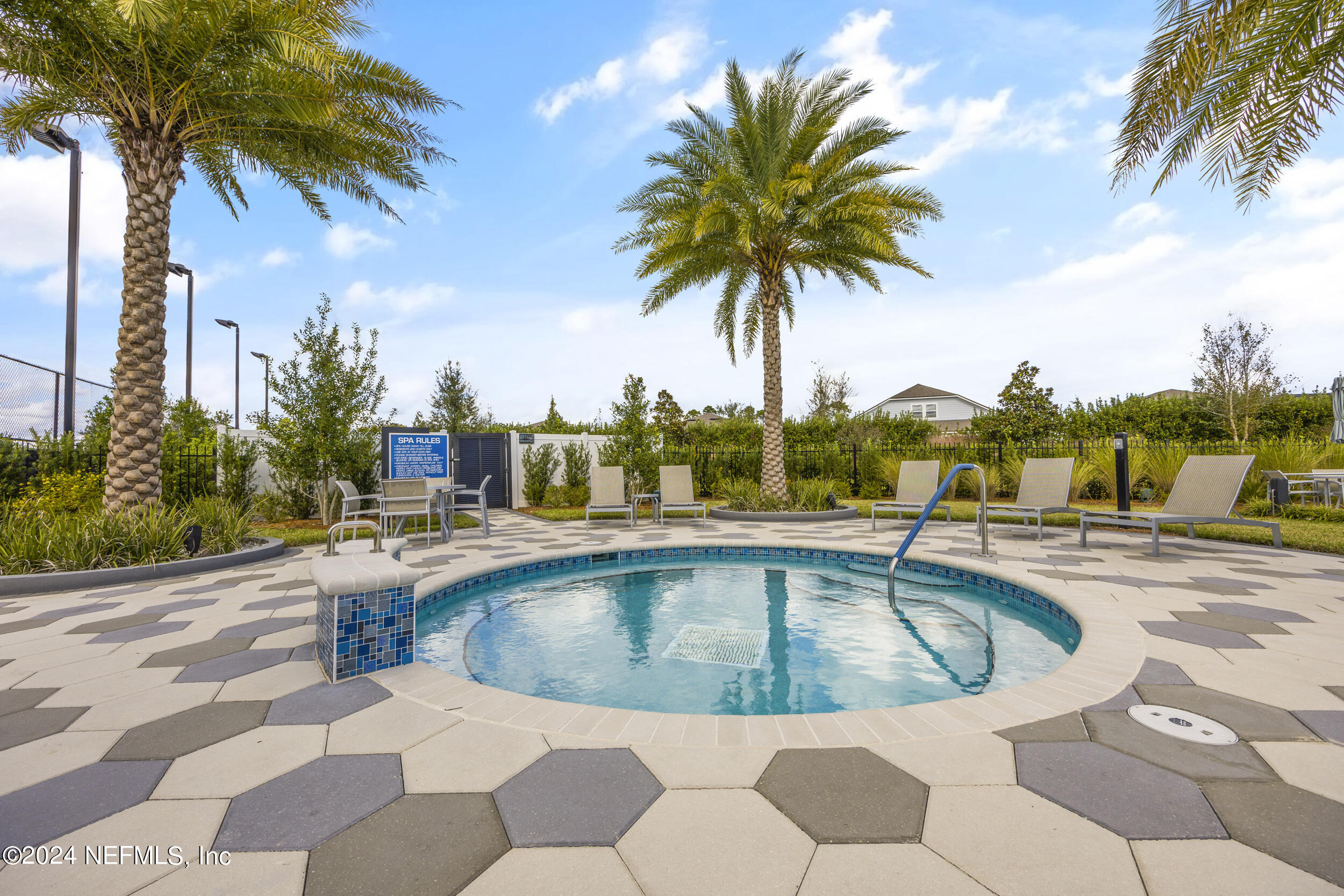 10940 TOWN VIEW Drive