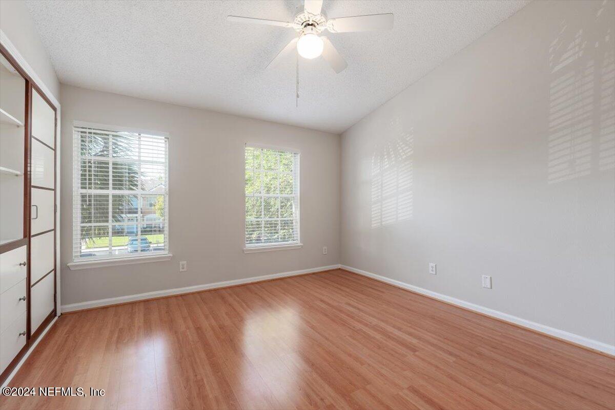 12311 KENSINGTON LAKES Drive, 906